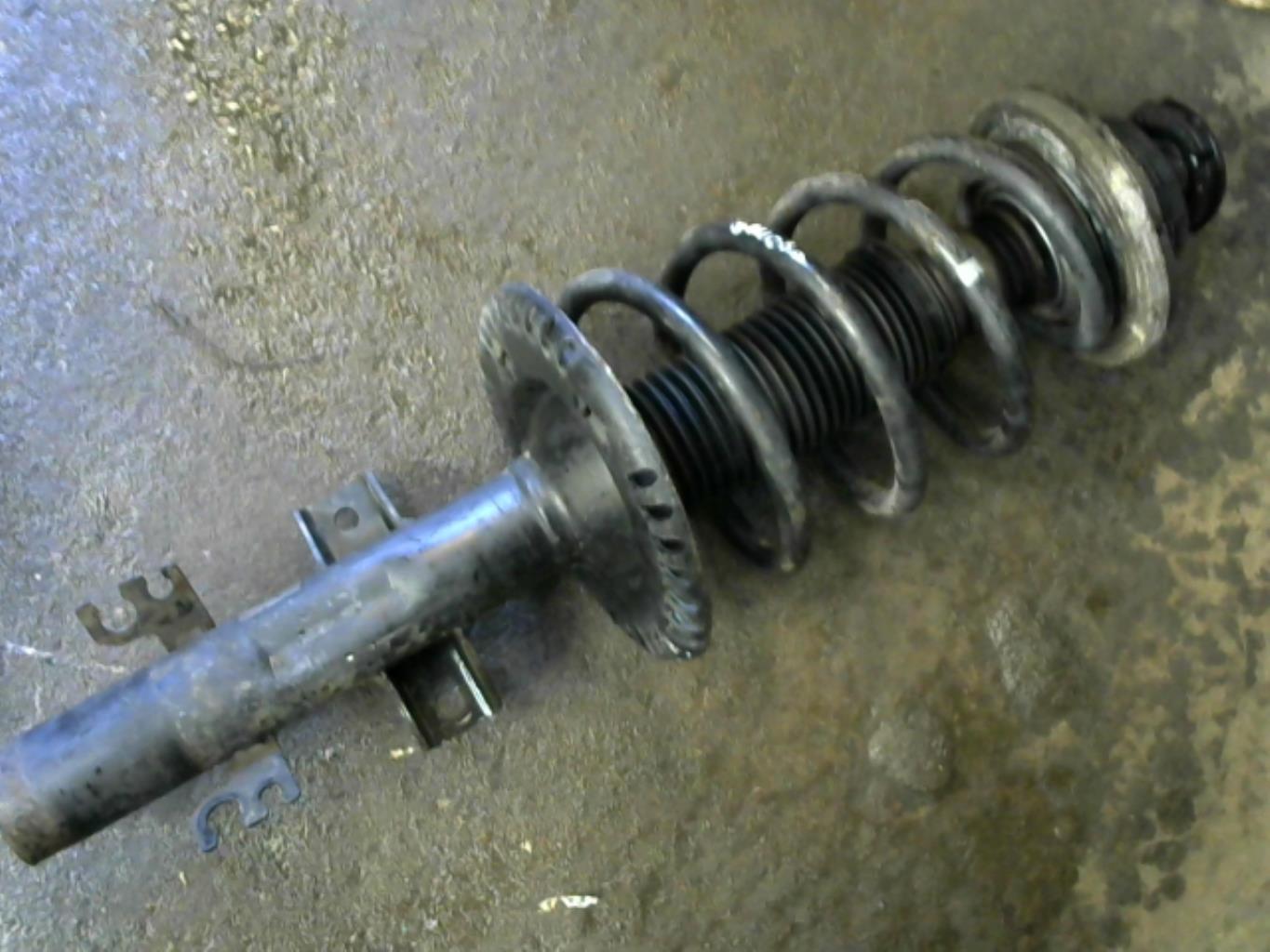 Ammortizzatore anteriore sinistro VOLKSWAGEN TRANSPORTER 5 PHASE 1 Diésel - 1