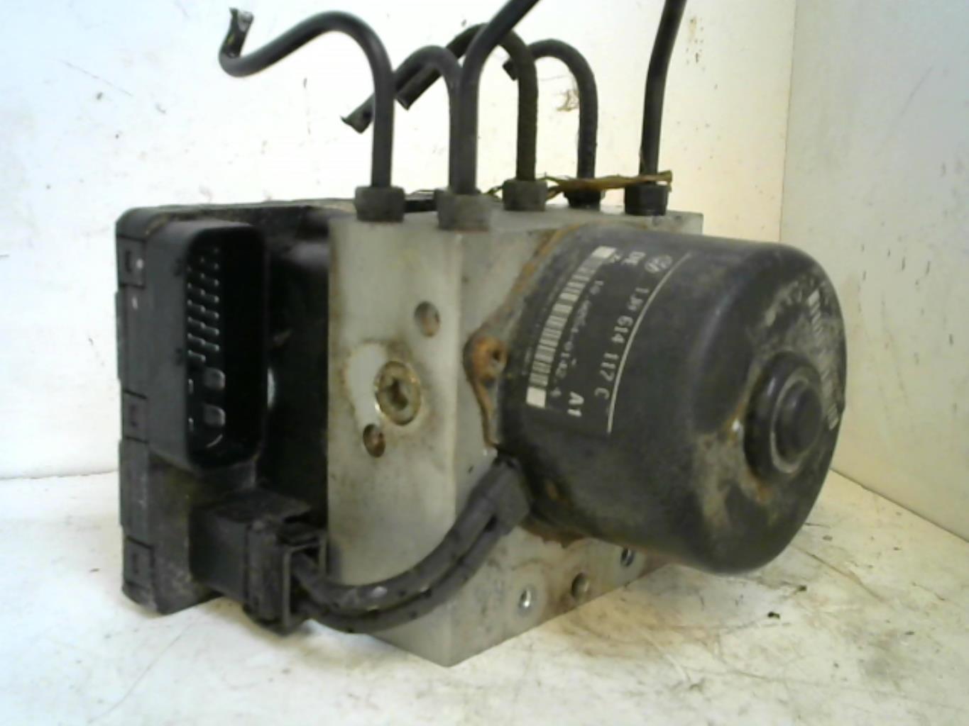 Blocco ABS (antibloccaggio freni) VOLKSWAGEN GOLF 4 Gasolina - 1