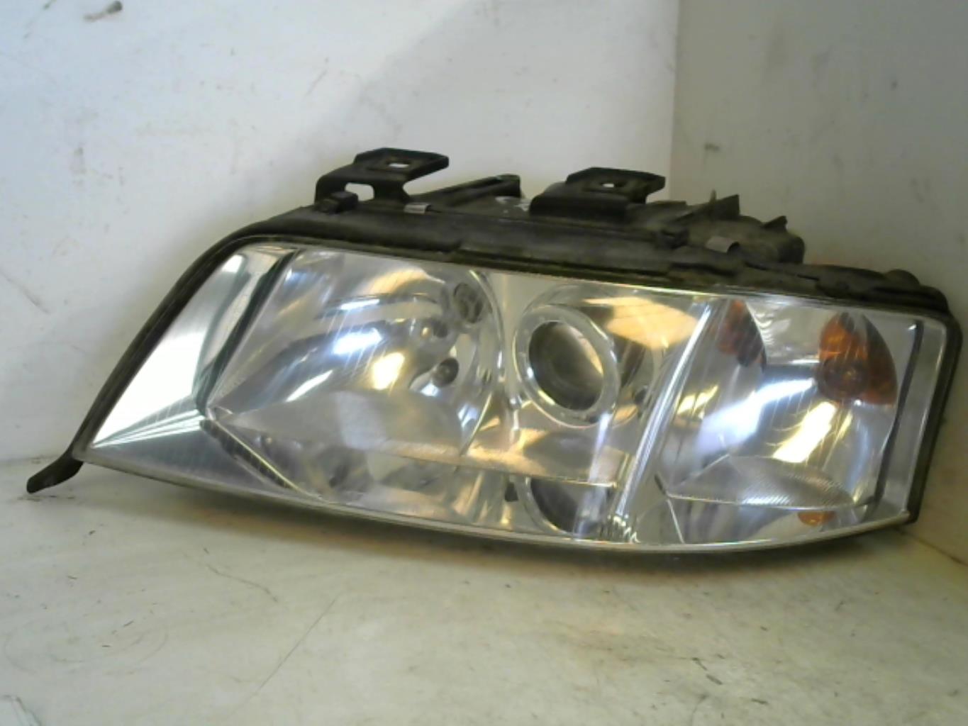 Gruppo ottico anteriore principale sinistro (luci)(faro) AUDI A6 2 AVANT PHASE 1 BREAK Gasolina - 1