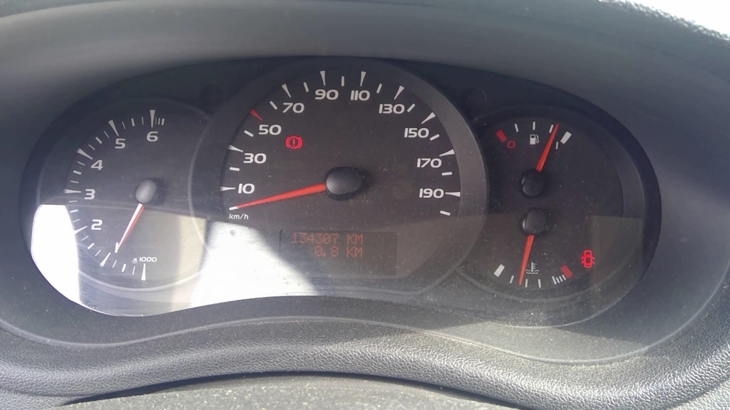 Compteur RENAULT CLIO 3 PHASE 2 Diesel - 1