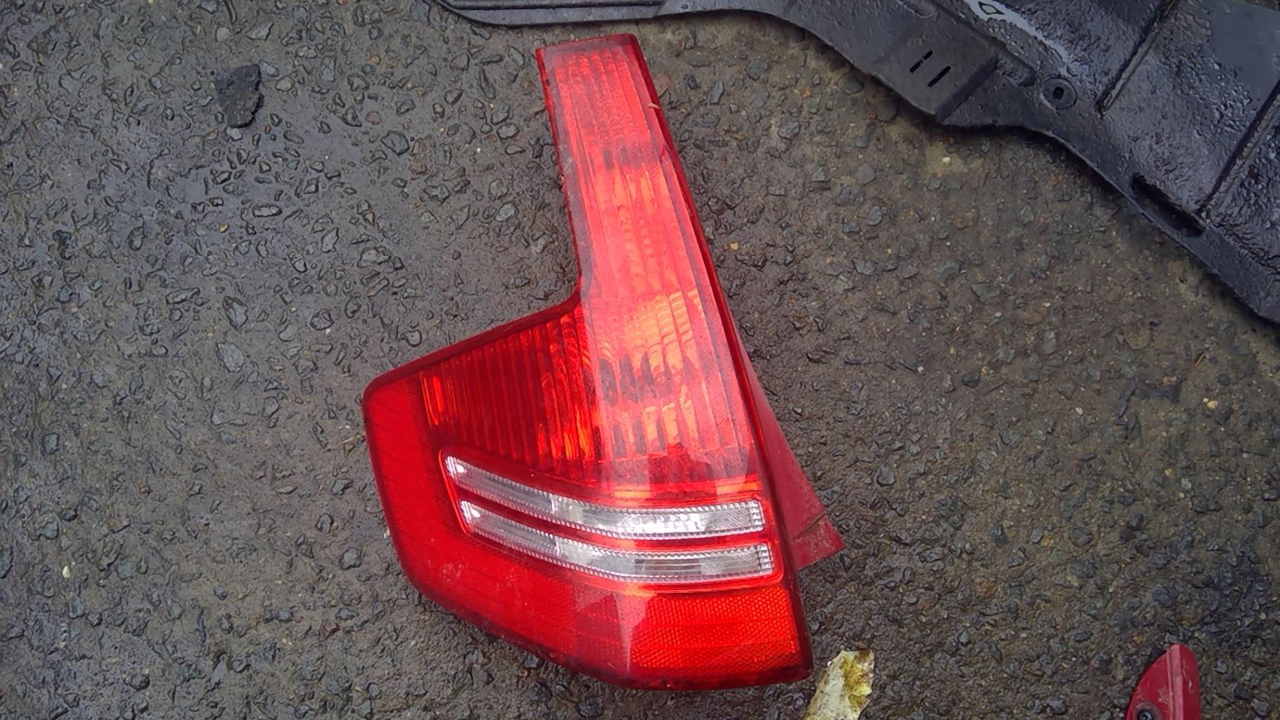 Fanale posteriore principale sinistro (luci) CITROEN C4 1 PHASE 1 Diésel - 1