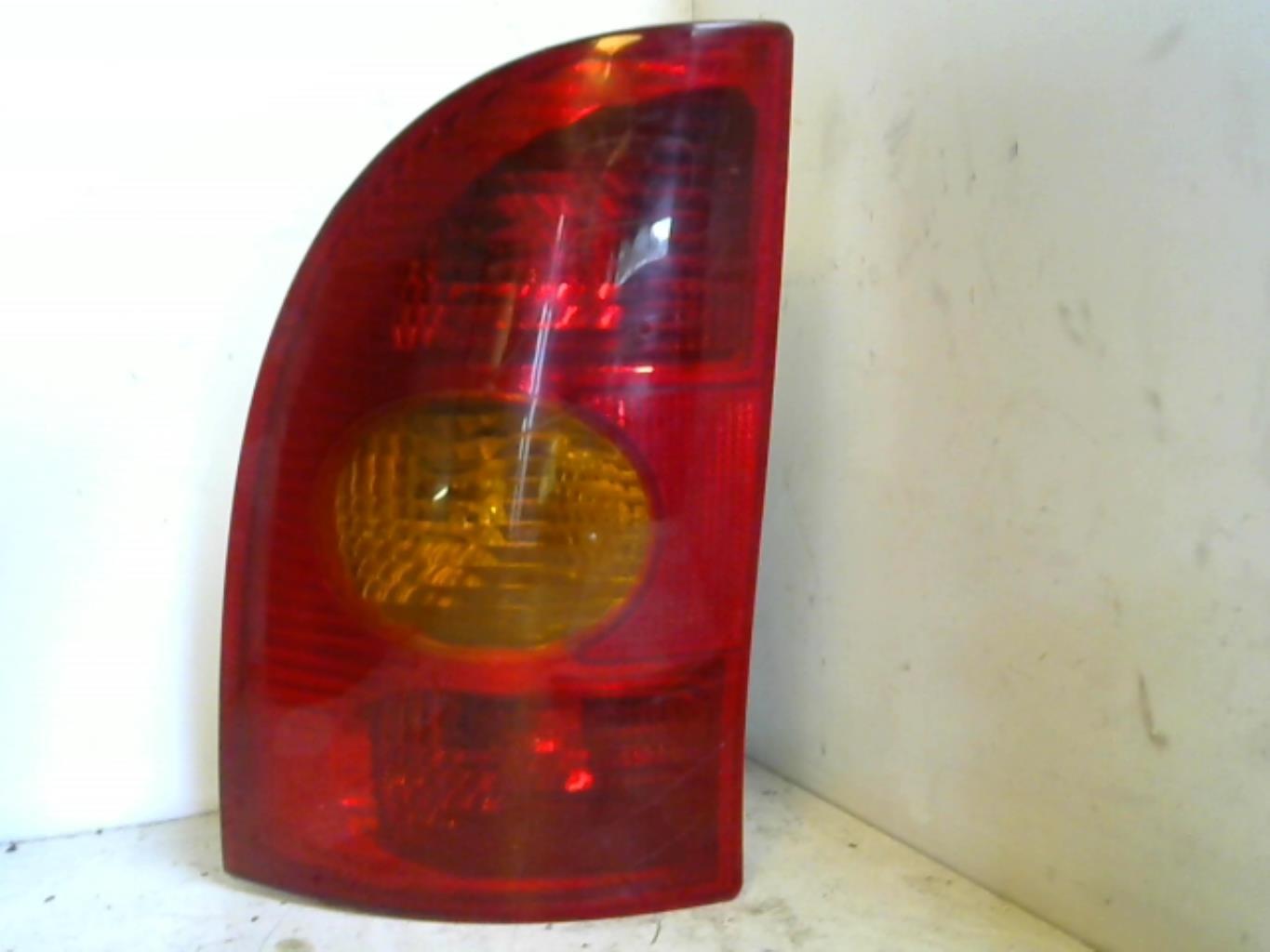 Fanale posteriore principale sinistro (luci) RENAULT MEGANE 1 BREAK Diésel - 1