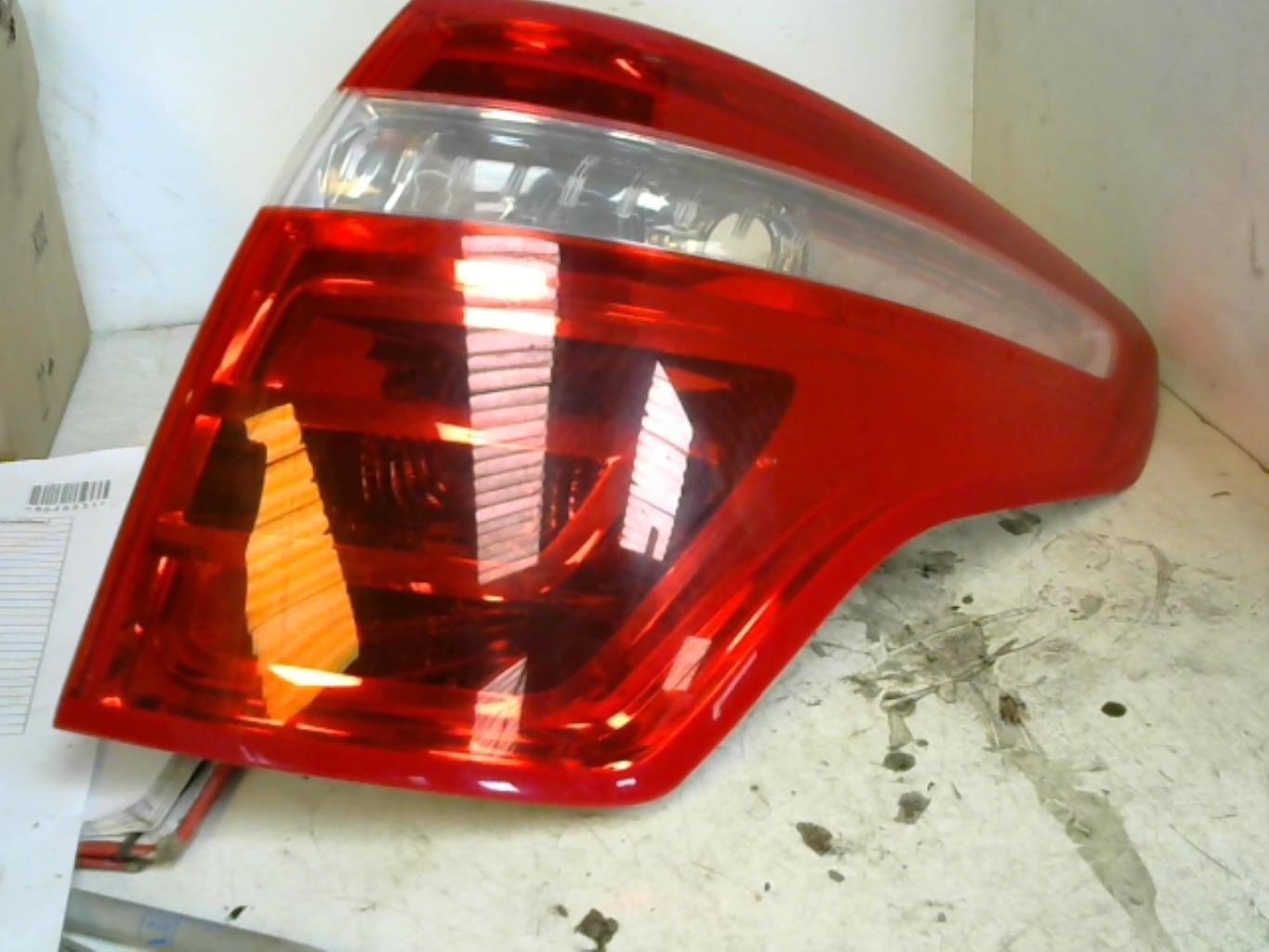 Fanale posteriore principale destro (luci) CITROEN C4 GRAND PICASSO 1 Diésel - 1