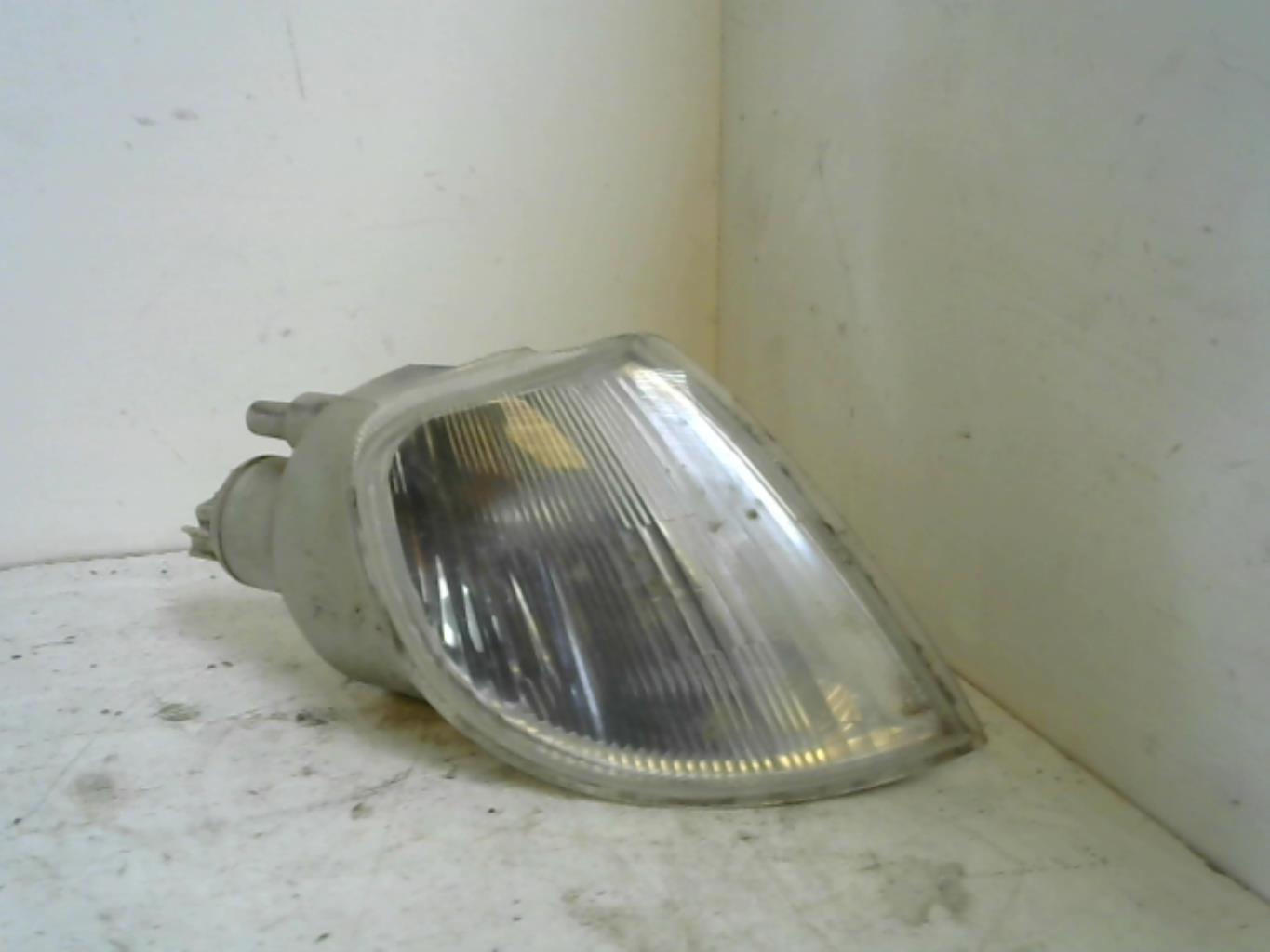 Gruppo ottico anteriore secondario destro (luci)(freccia) CITROEN SAXO PHASE 1 Gasolina - 1