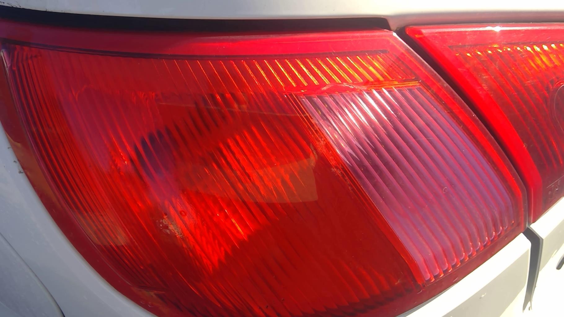 Fanale posteriore principale sinistro (luci) MITSUBISHI COLT 6 PHASE 1 Diésel - 1