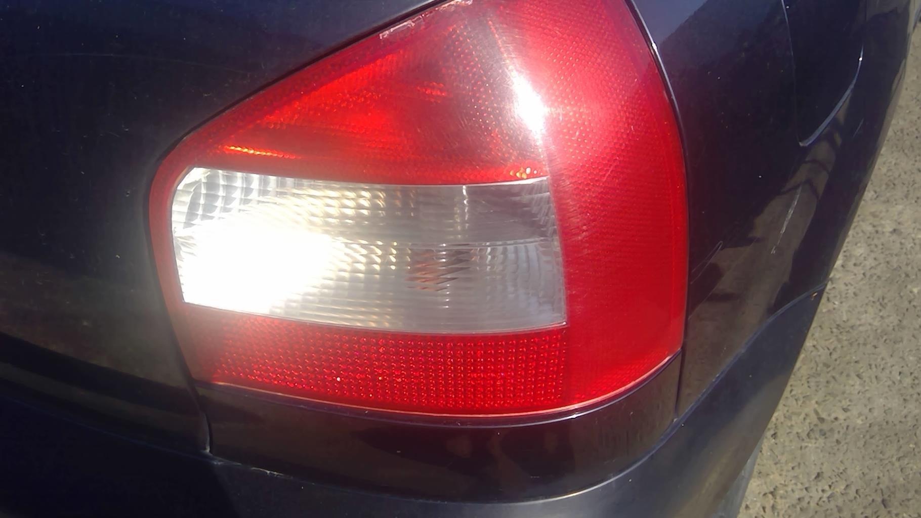Fanale posteriore principale destro (luci) AUDI A3 1 PHASE 2 Diésel - 1