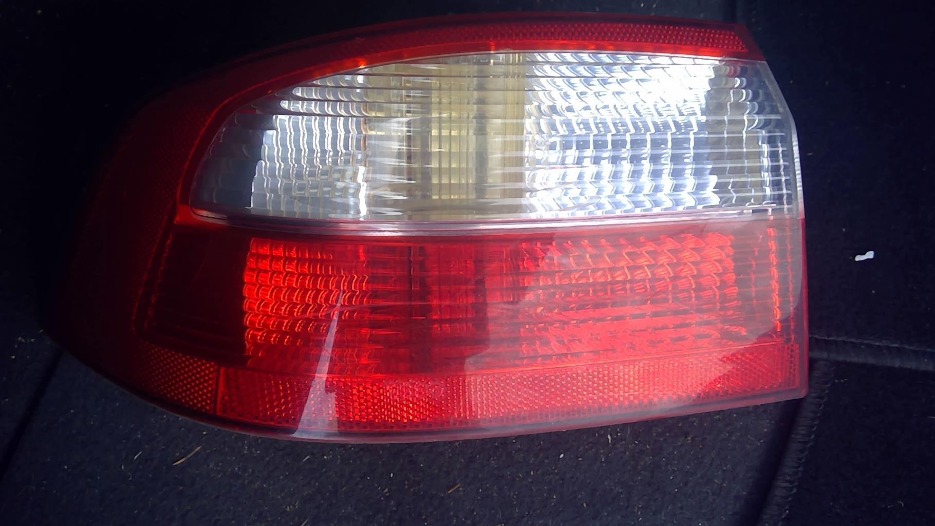 Fanale posteriore principale sinistro (luci) RENAULT LAGUNA 2 PHASE 2 Gasolina - 1