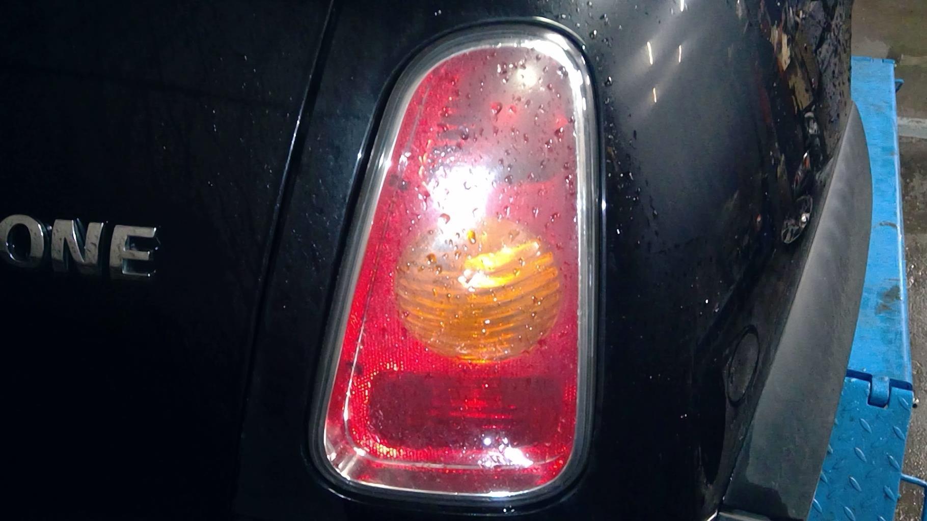 Fanale posteriore principale destro (luci) MINI MINI 1 R50/R53 PHASE 1 Gasolina - 1