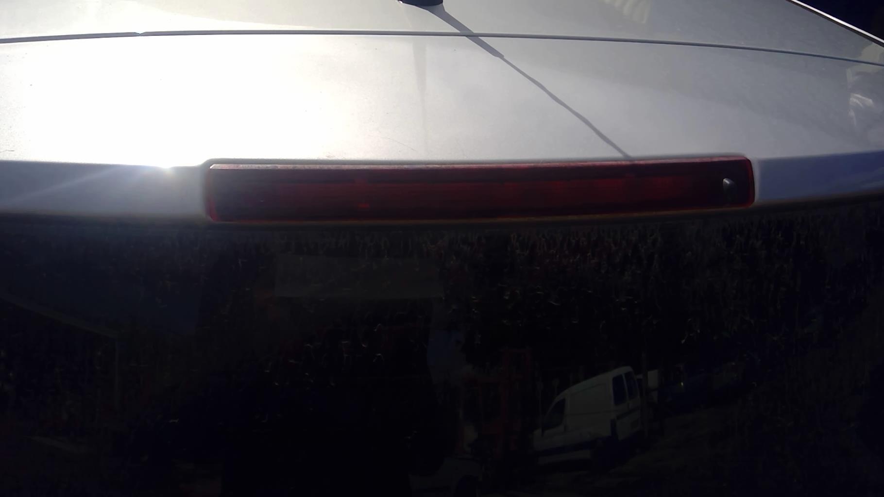 Luce stop centrale RENAULT MEGANE 2 PHASE 2 Diésel - 1