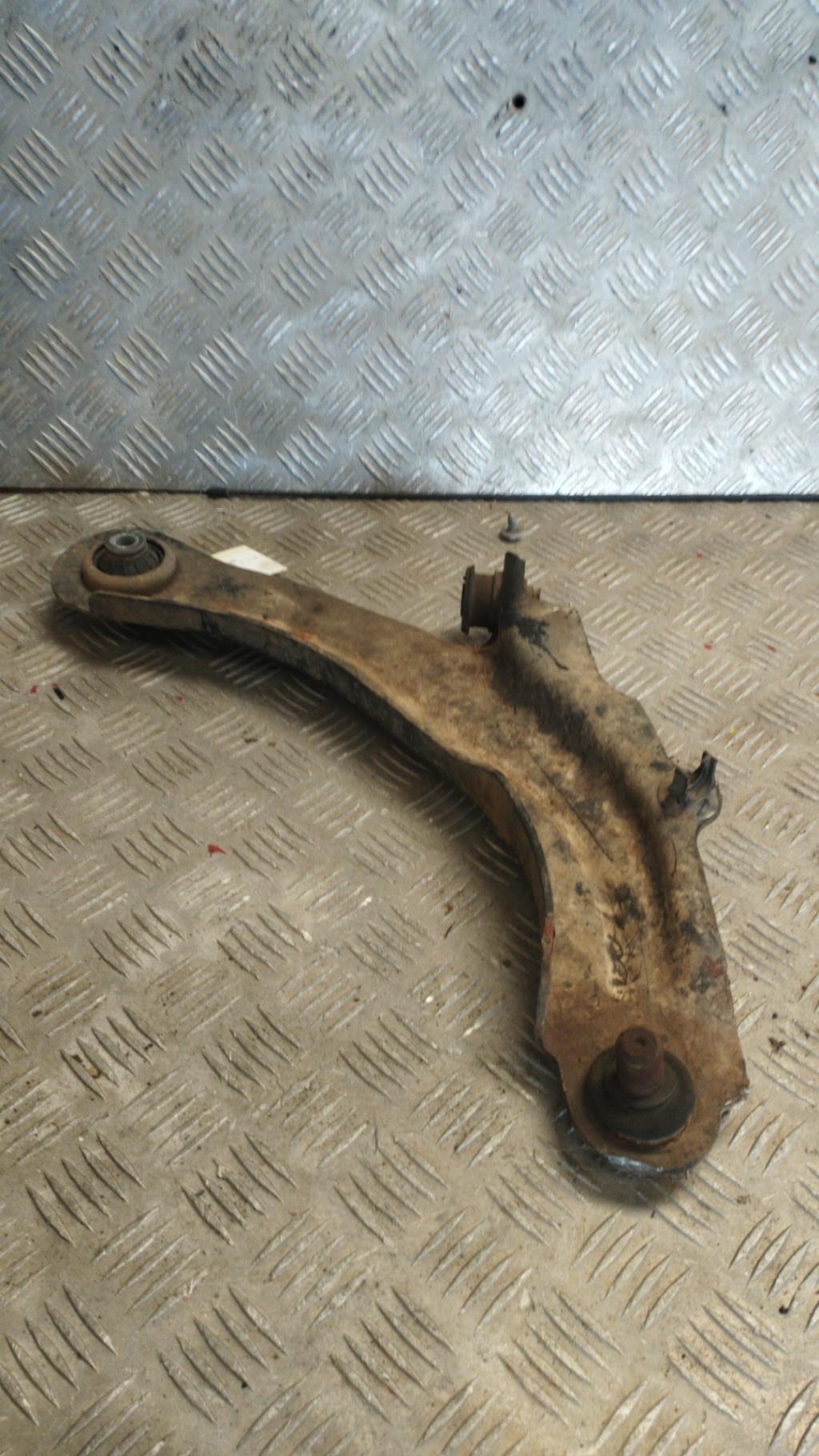 Triangle avant droit RENAULT MEGANE 2 PHASE 1 Diesel - 1