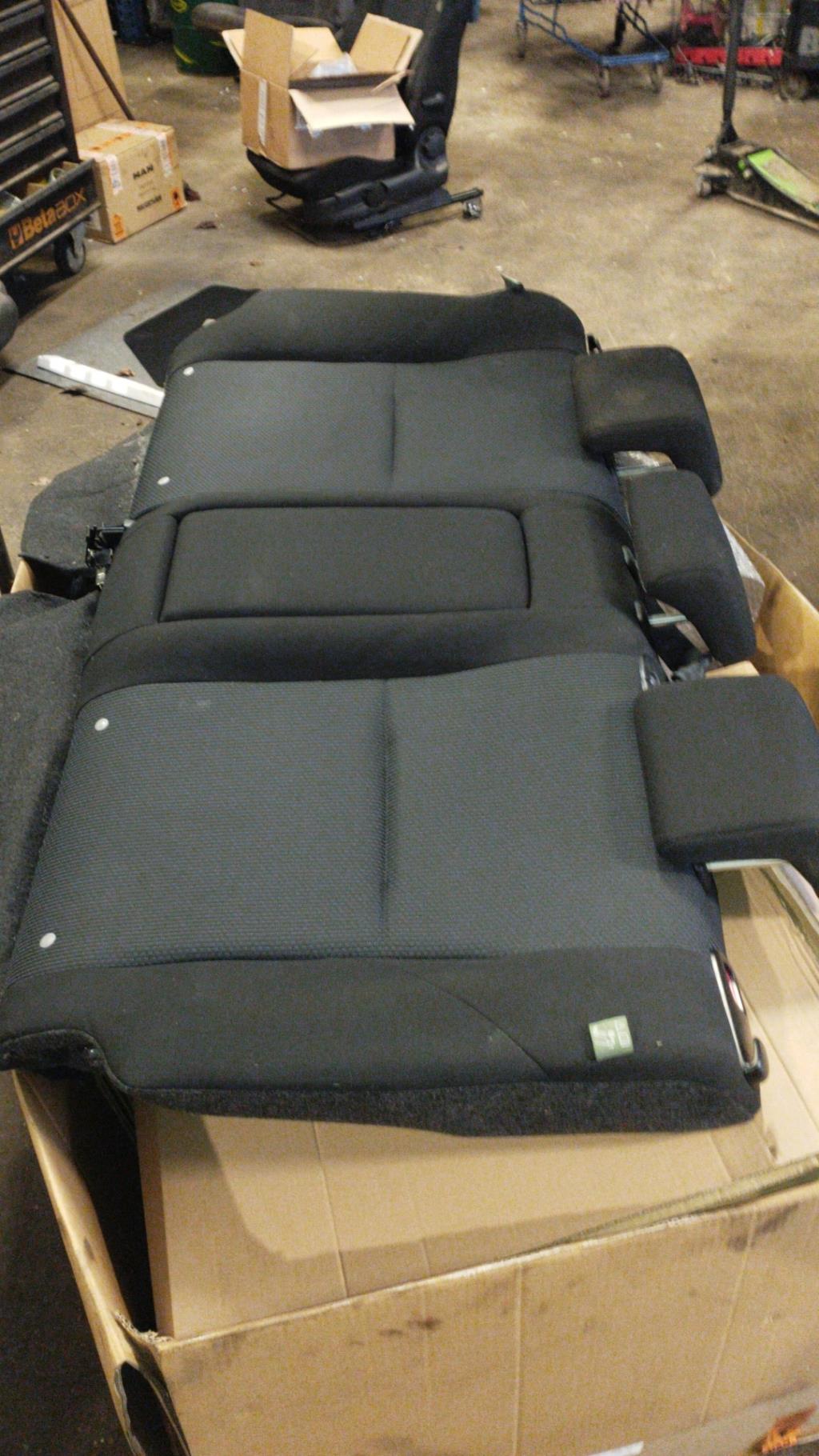 Banquette arriere MAZDA 3 2 PHASE 1 Diesel - 1