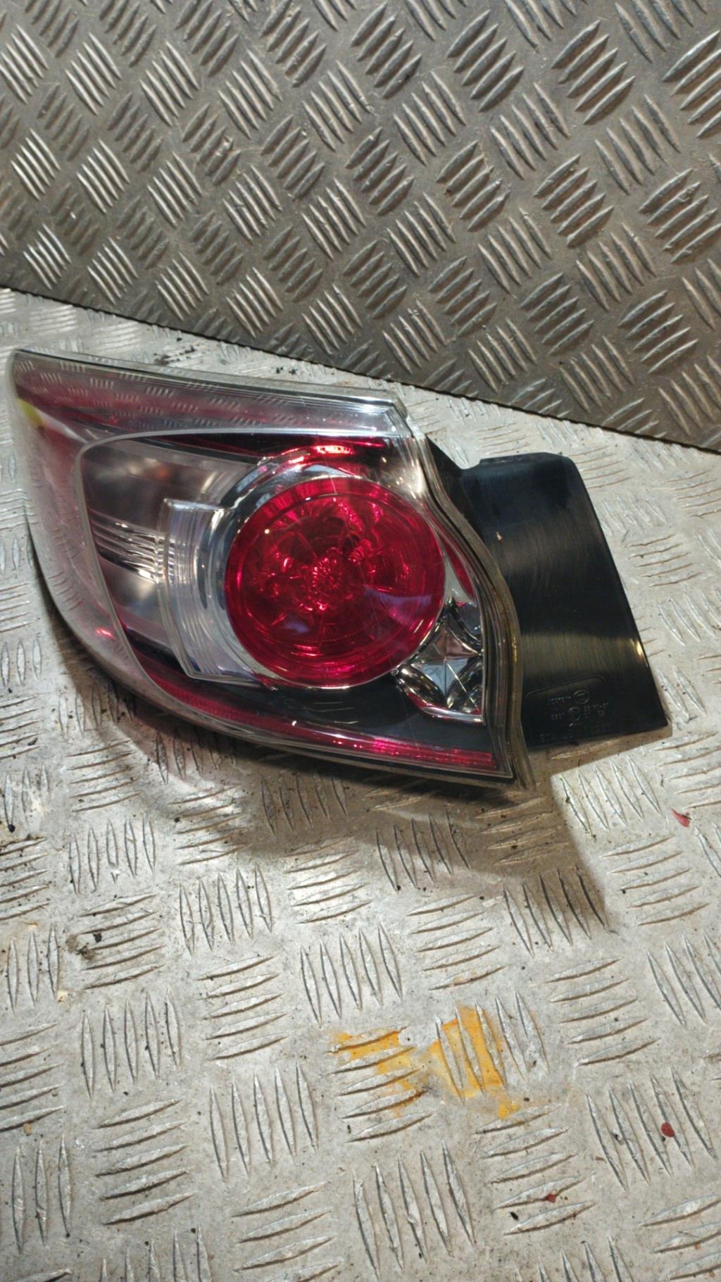 Fanale posteriore principale sinistro (luci) MAZDA 3 2 PHASE 1 Diésel - 1
