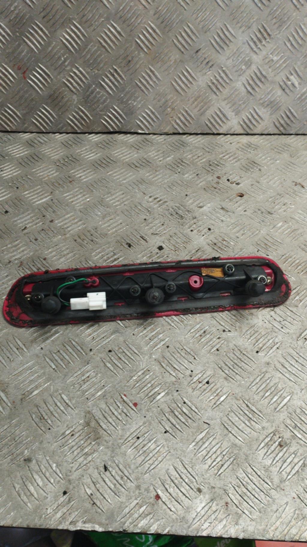 Luce stop centrale KIA SPORTAGE 2 PHASE 1 Diésel - 1