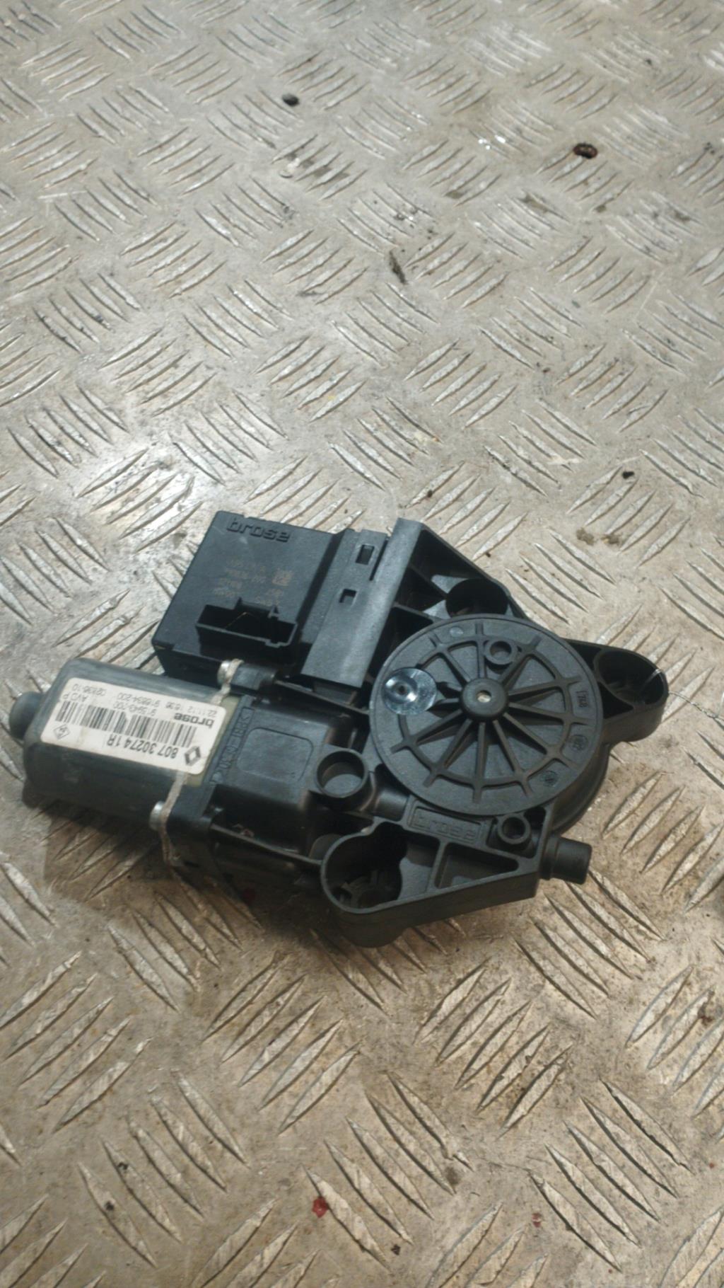 Motore alzacristalli anteriore destro RENAULT SCENIC 3 PHASE 2 Diésel - 1