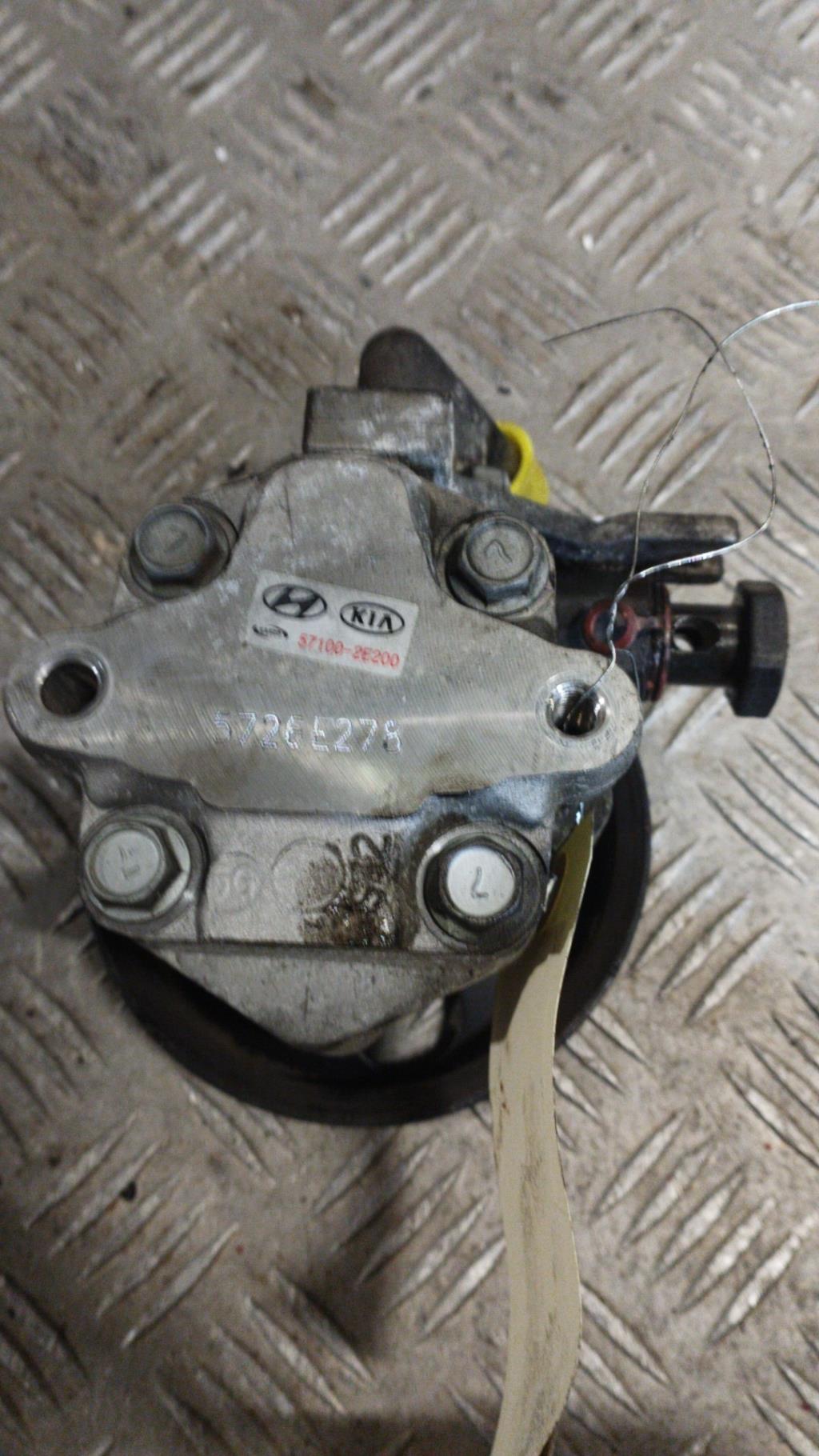 Pompe de direction KIA SPORTAGE 2 PHASE 1 Diesel - 1