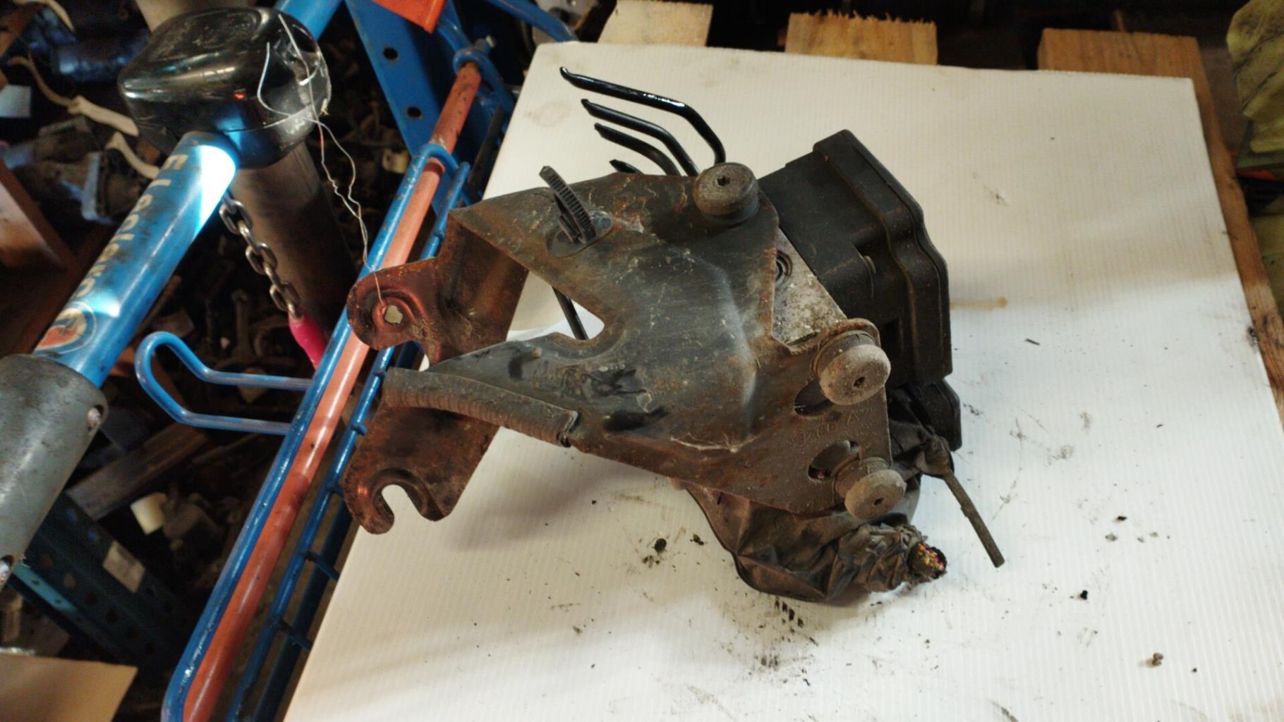 Blocco ABS (antibloccaggio freni) CITROEN C2 PHASE 1 Gasolina - 1