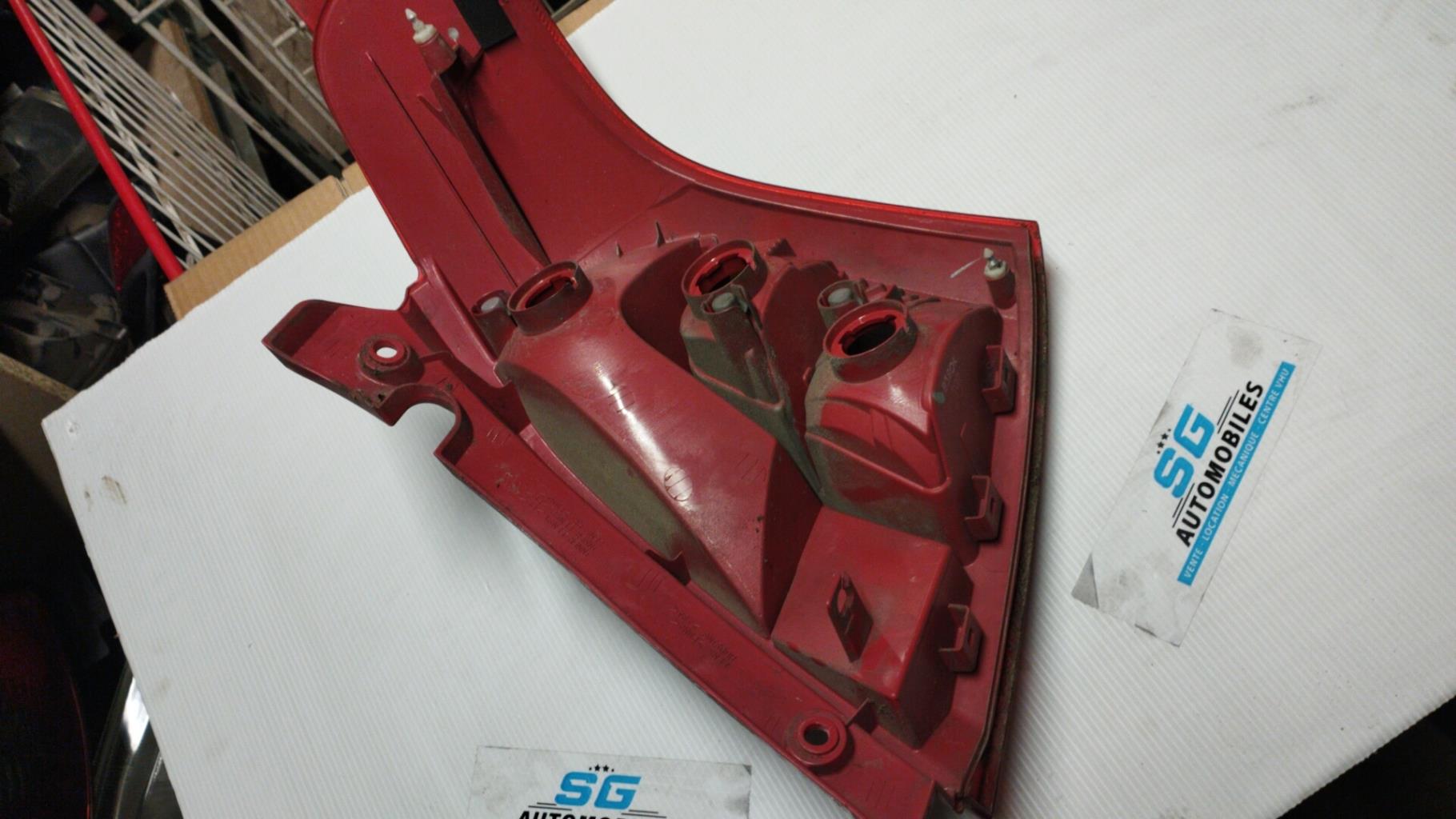 Fanale posteriore principale sinistro (luci) SUZUKI SWIFT 3 Diésel - 1