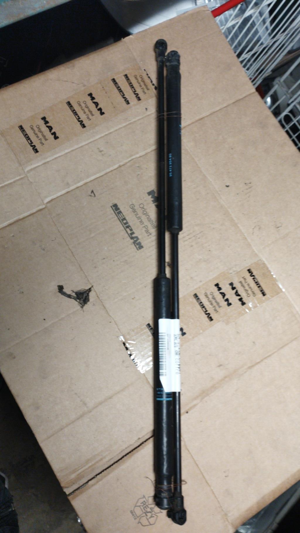 Verin de coffre CITROEN C4 1 PHASE 1 Diesel - 1
