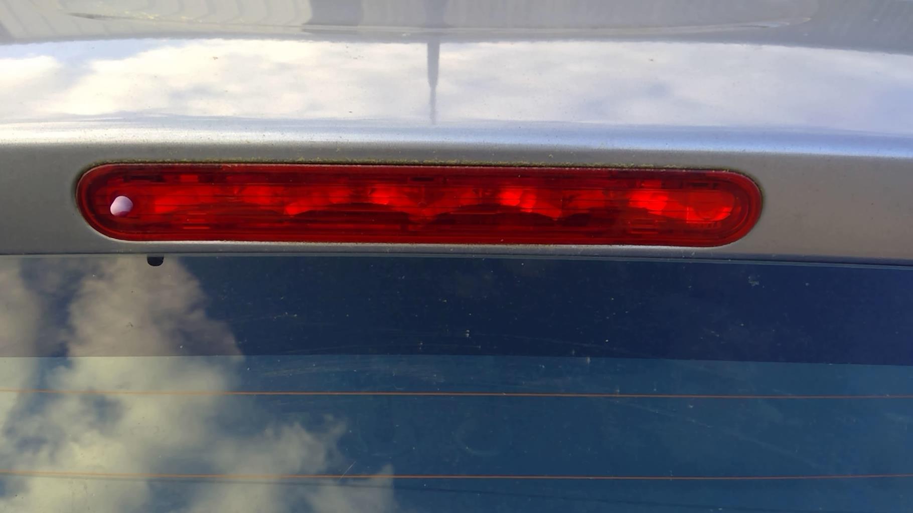 Feu arriere stop central CITROEN C3 3 PHASE 1 Diesel - 1