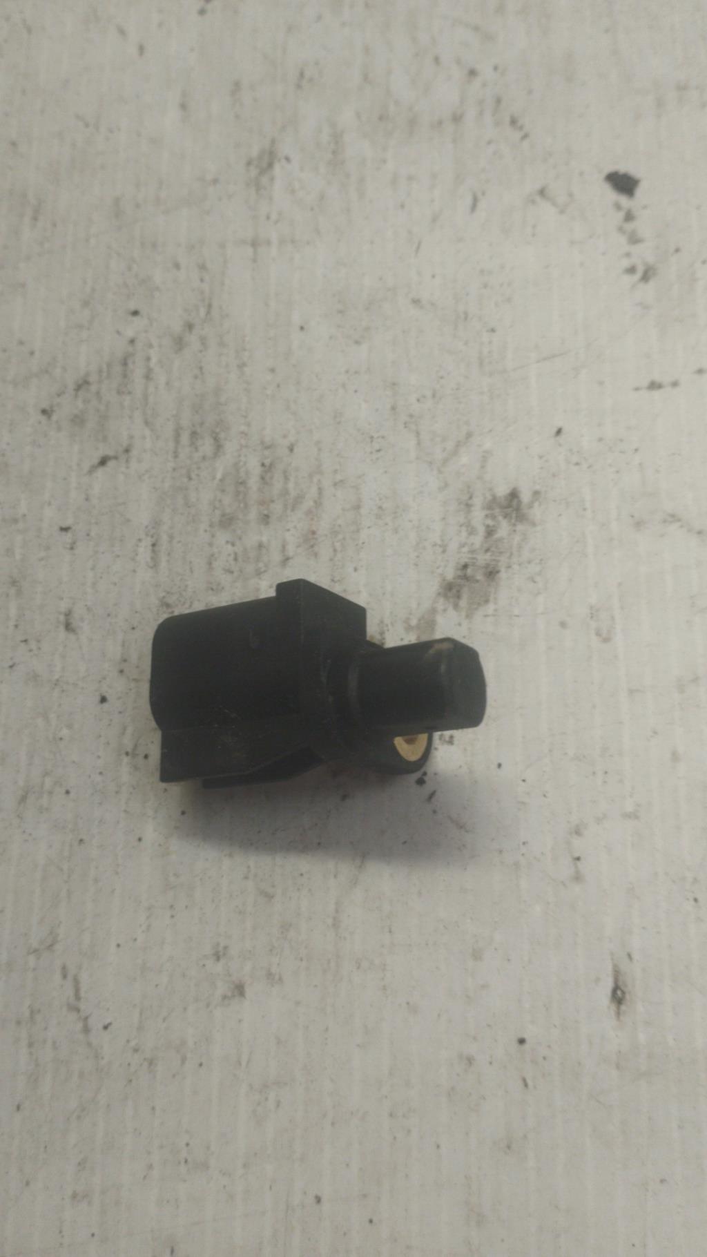 Capteur ABS avant gauche FORD FOCUS 2 PHASE 1  - 1