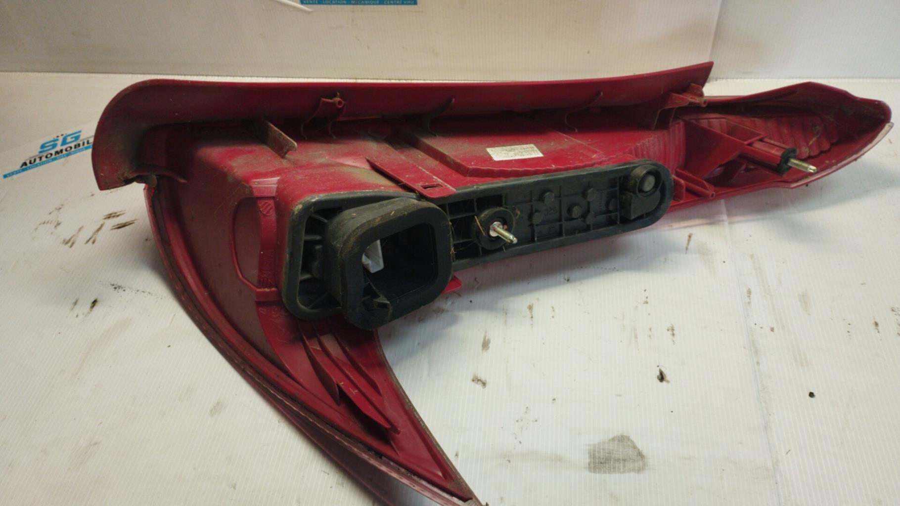 Fanale posteriore principale sinistro (luci) PEUGEOT 206 PHASE 1 Diésel - 1