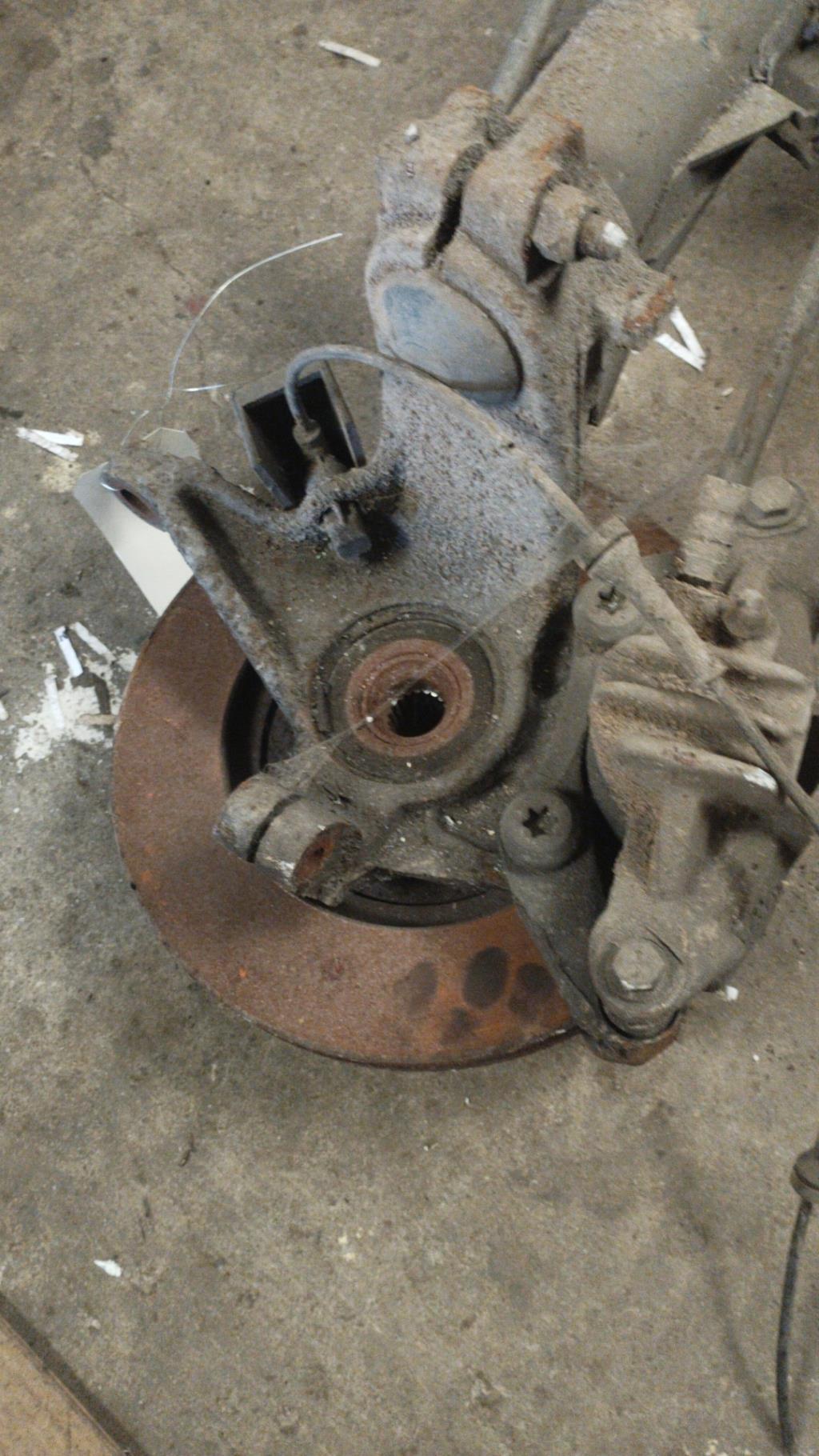 Mozzo anteriore sinistro PEUGEOT 206 PHASE 1 Diésel - 1