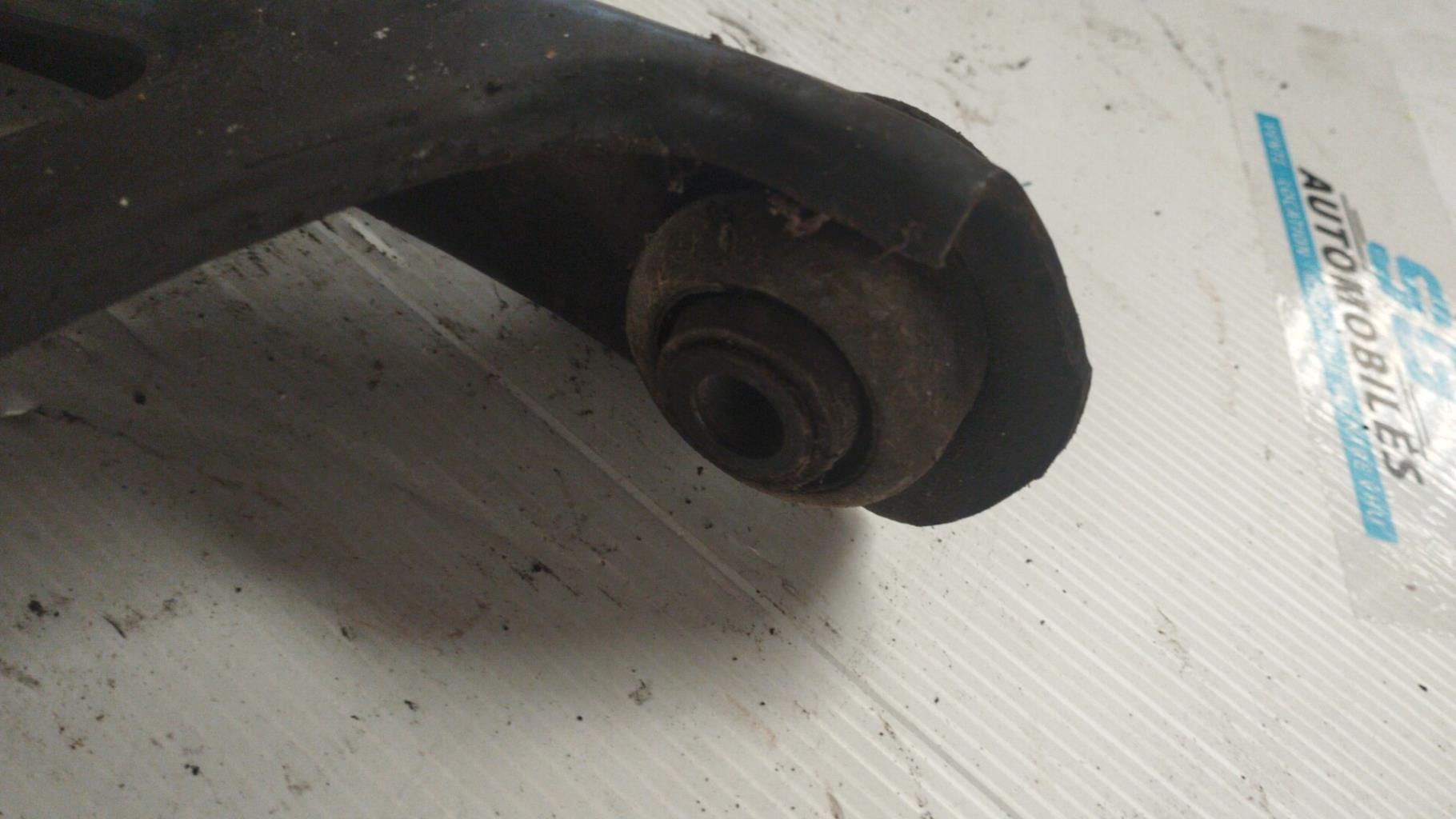 Triangolo anteriore destro RENAULT MEGANE 1 PHASE 1 Gasolina - 1