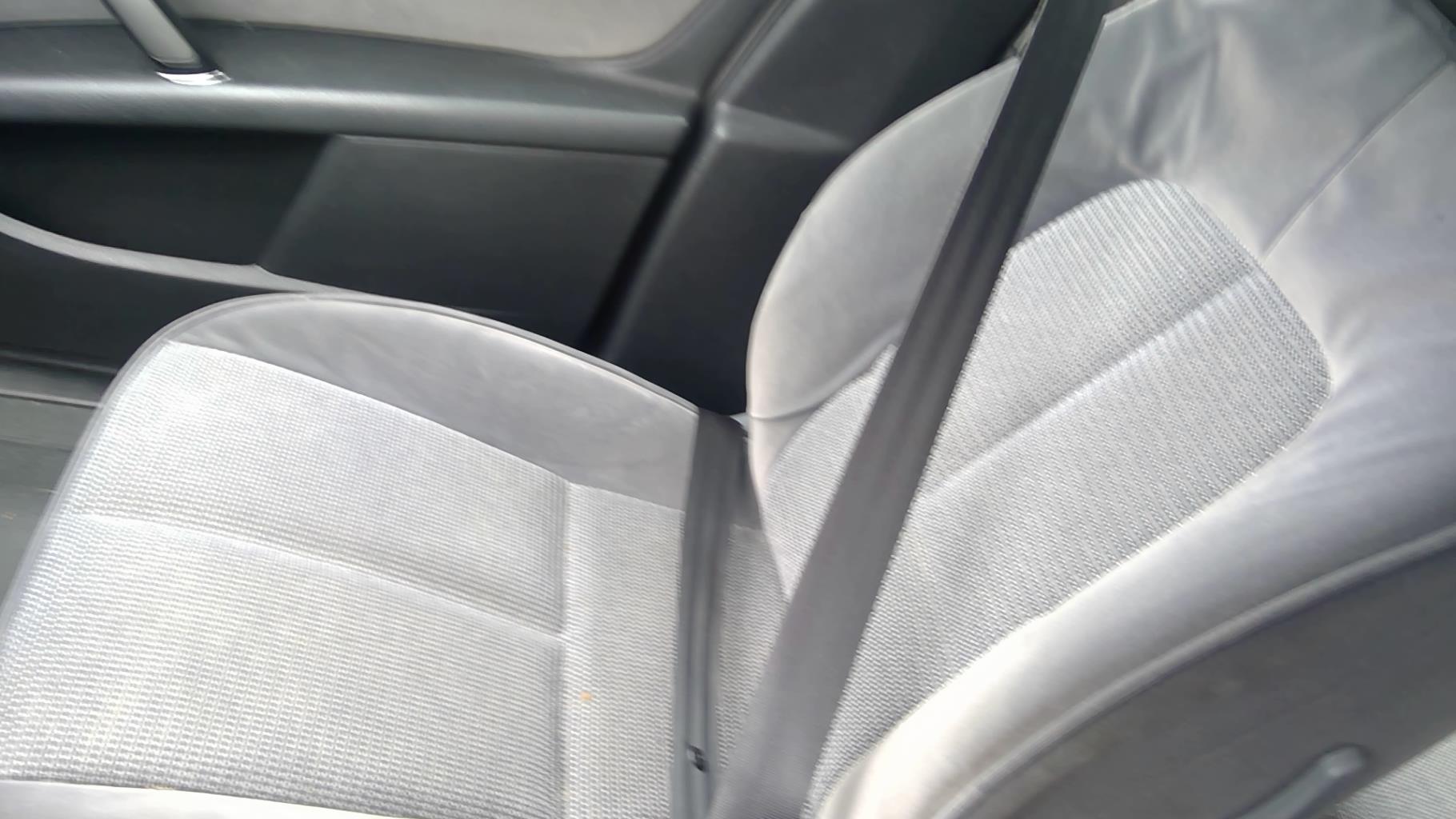 Cintura di sicurezza anteriore destra PEUGEOT 407 PHASE 1 Diésel - 1