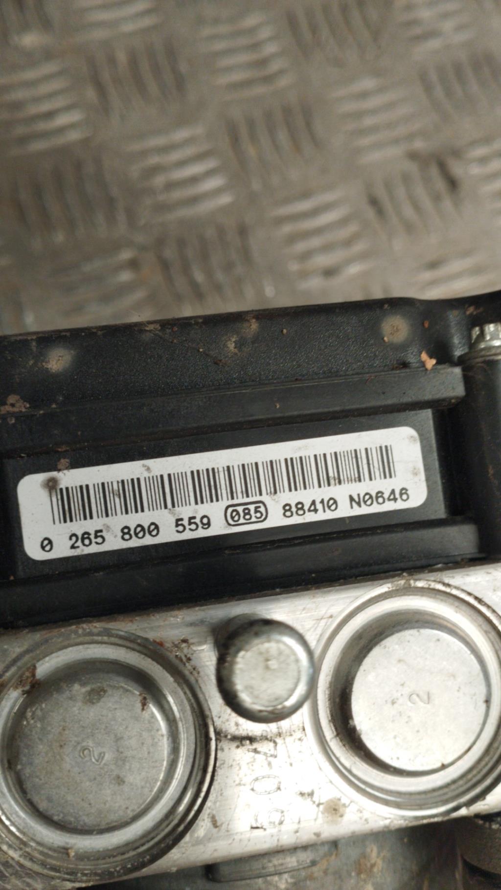 Blocco ABS (antibloccaggio freni) RENAULT CLIO 3 PHASE 1 Diésel - 1