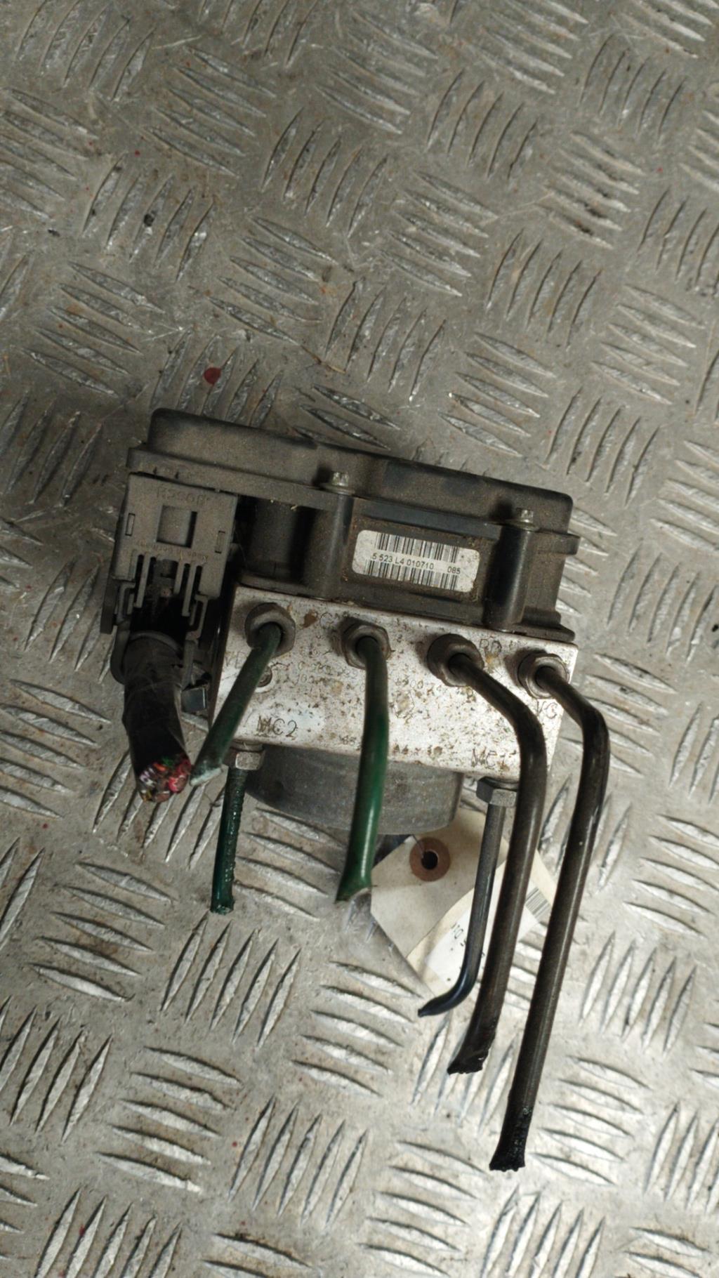 Blocco ABS (antibloccaggio freni) RENAULT CLIO 3 PHASE 2 Diésel - 1