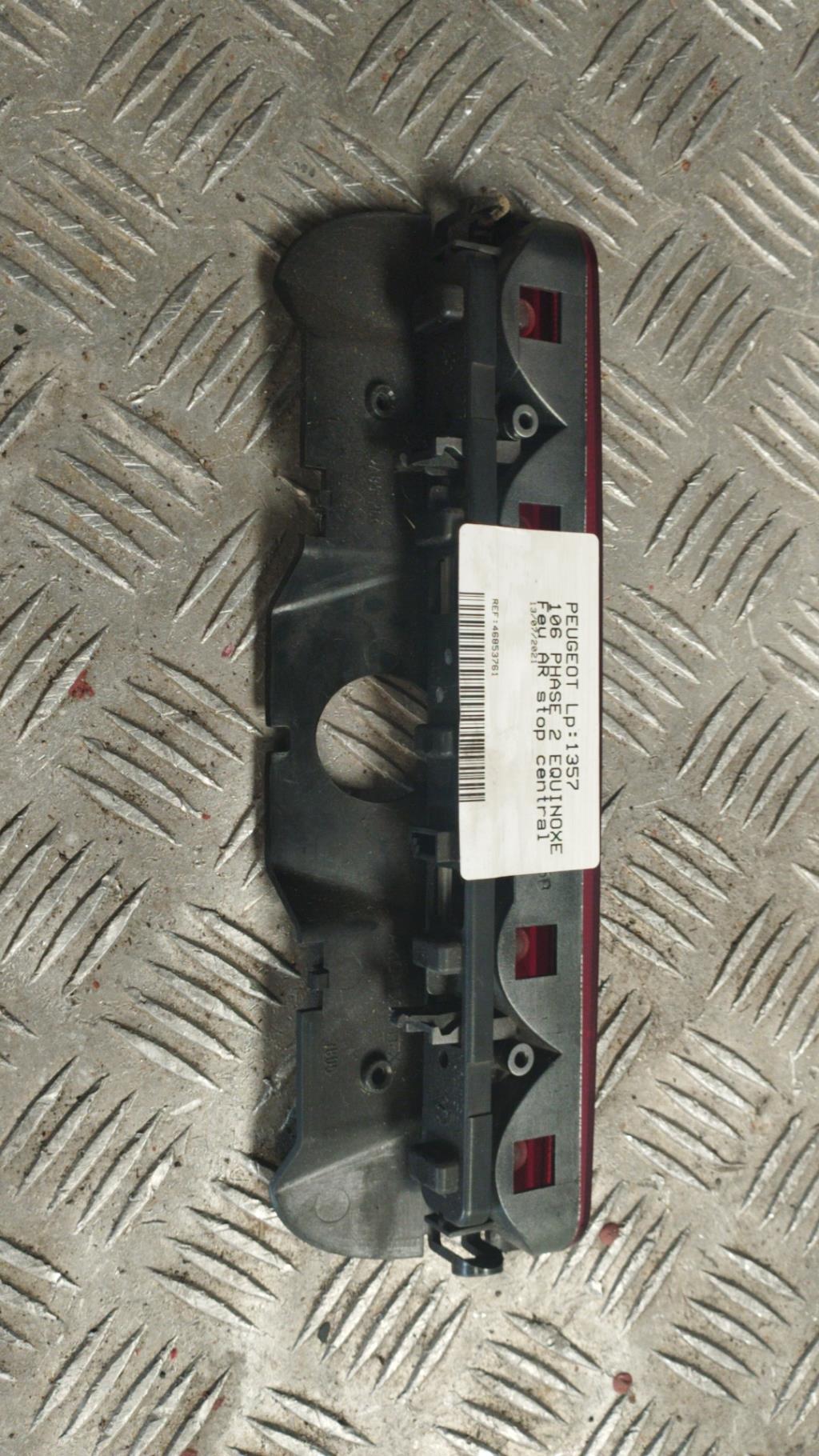 Feu arriere stop central PEUGEOT 106 PHASE 2 Diesel - 1