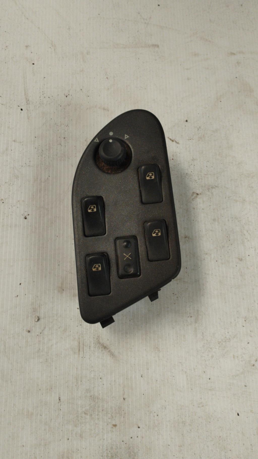 Interruttore alzacristalli RENAULT SAFRANE PHASE 2 Diésel - 1