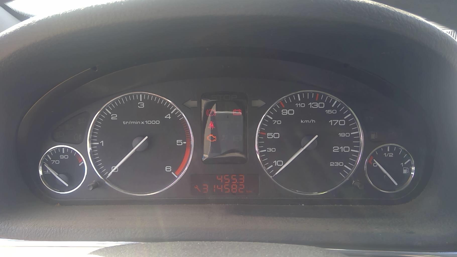 Compteur PEUGEOT 407 PHASE 1 BREAK Diesel - 1