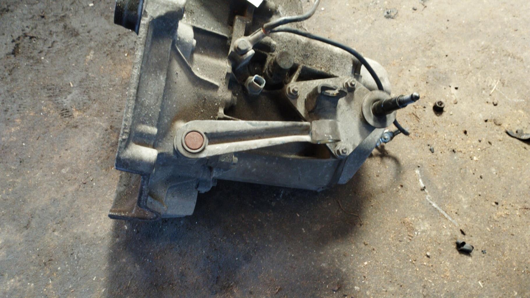 Boite de vitesses PEUGEOT 206 PHASE 1 Essence - 1