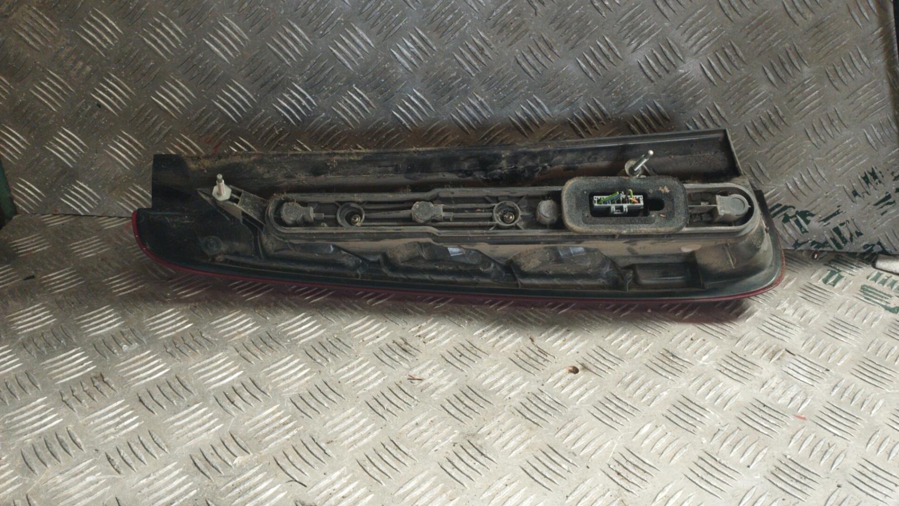 Fanale posteriore principale destro (luci) FORD C-MAX 1 PHASE 2 Diésel - 1