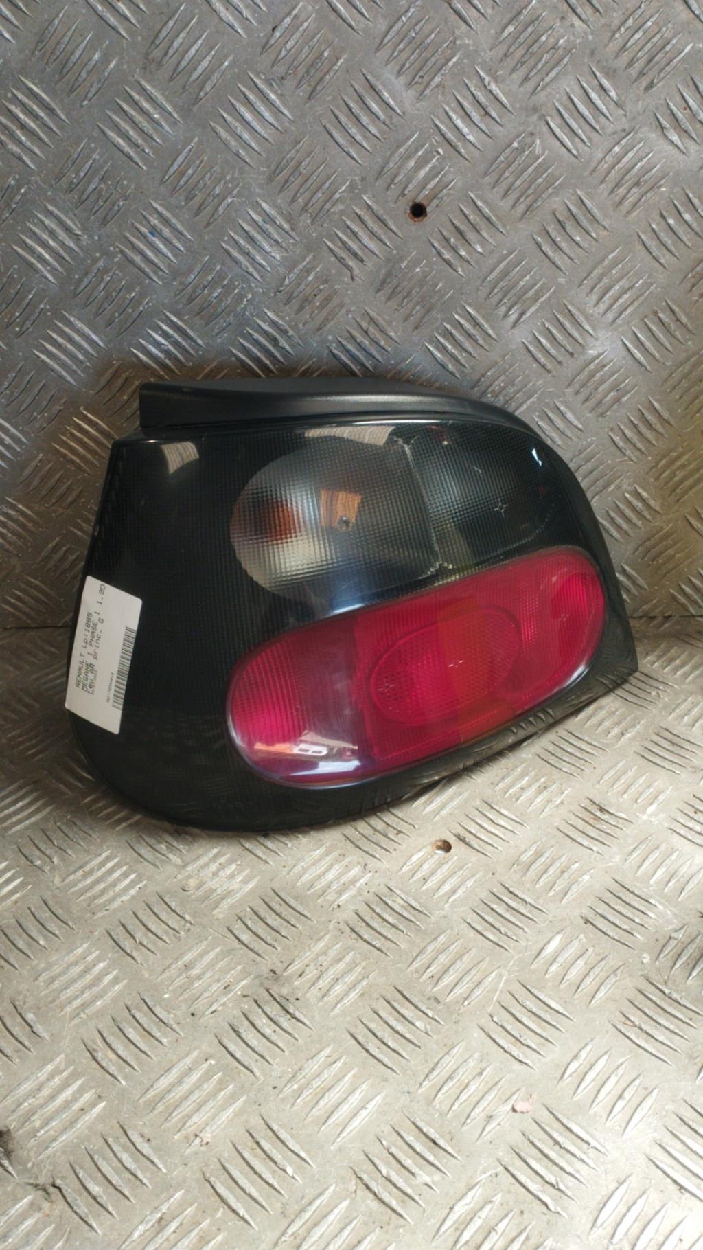 Fanale posteriore principale sinistro (luci) RENAULT MEGANE 1 PHASE 1 Diésel - 1