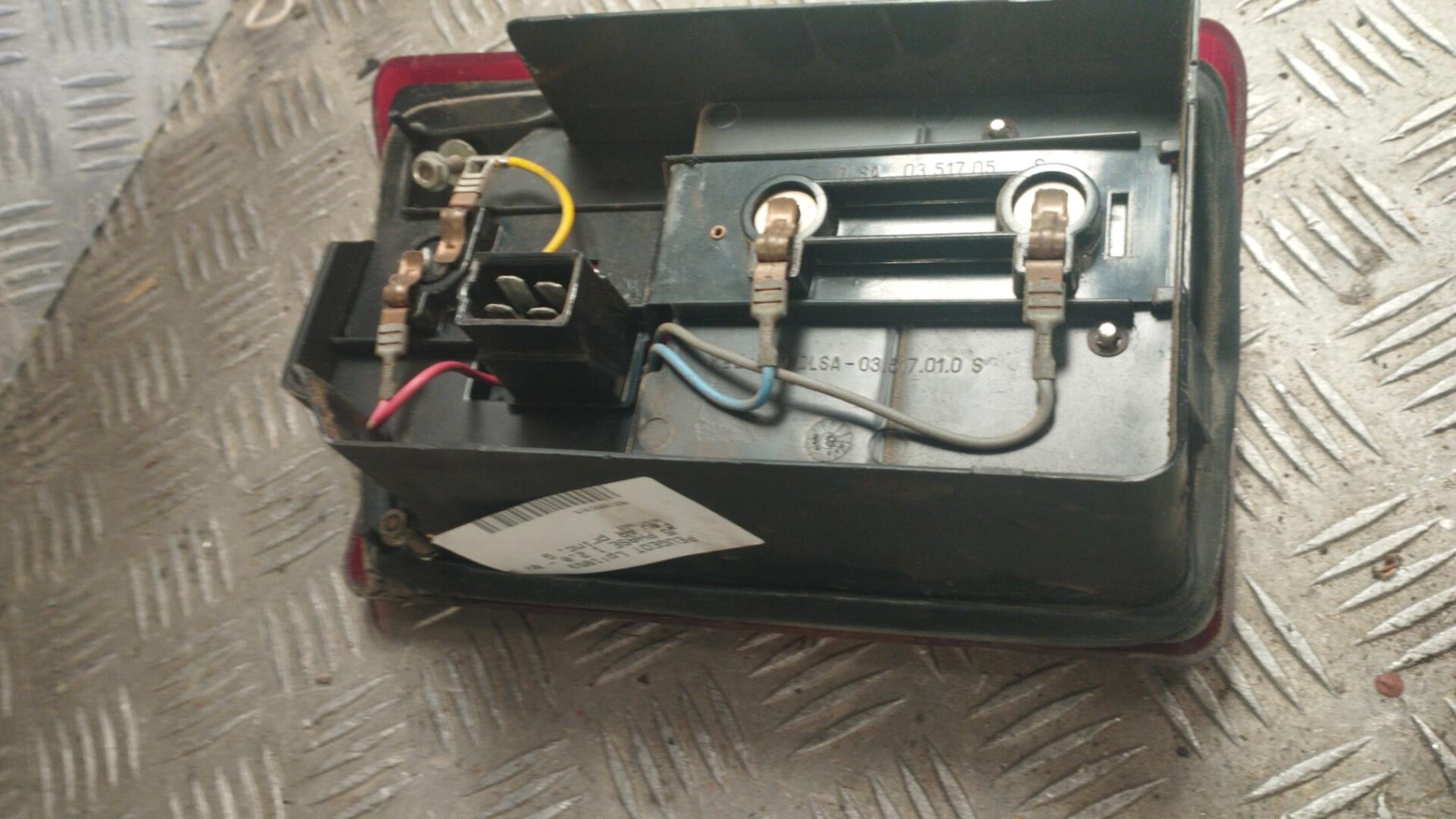 Fanale posteriore principale sinistro (luci) PEUGEOT J5 PHASE 1 Gasolina - 1