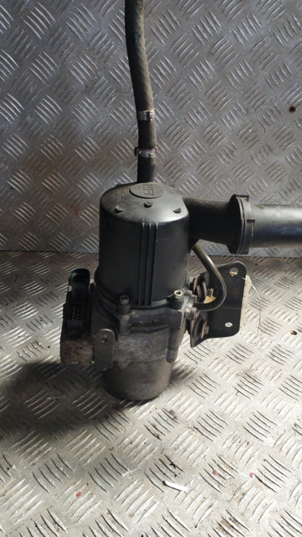 Pompe de direction PEUGEOT 307 PHASE 1 BREAK Diesel - 1