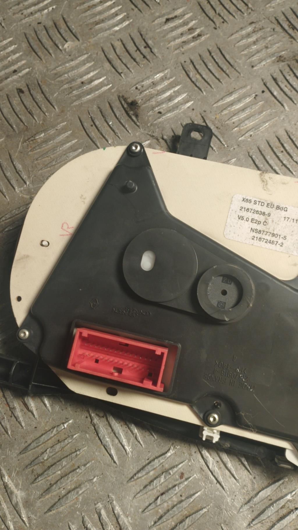 Compteur RENAULT CLIO 2 PHASE 2 Diesel - 1