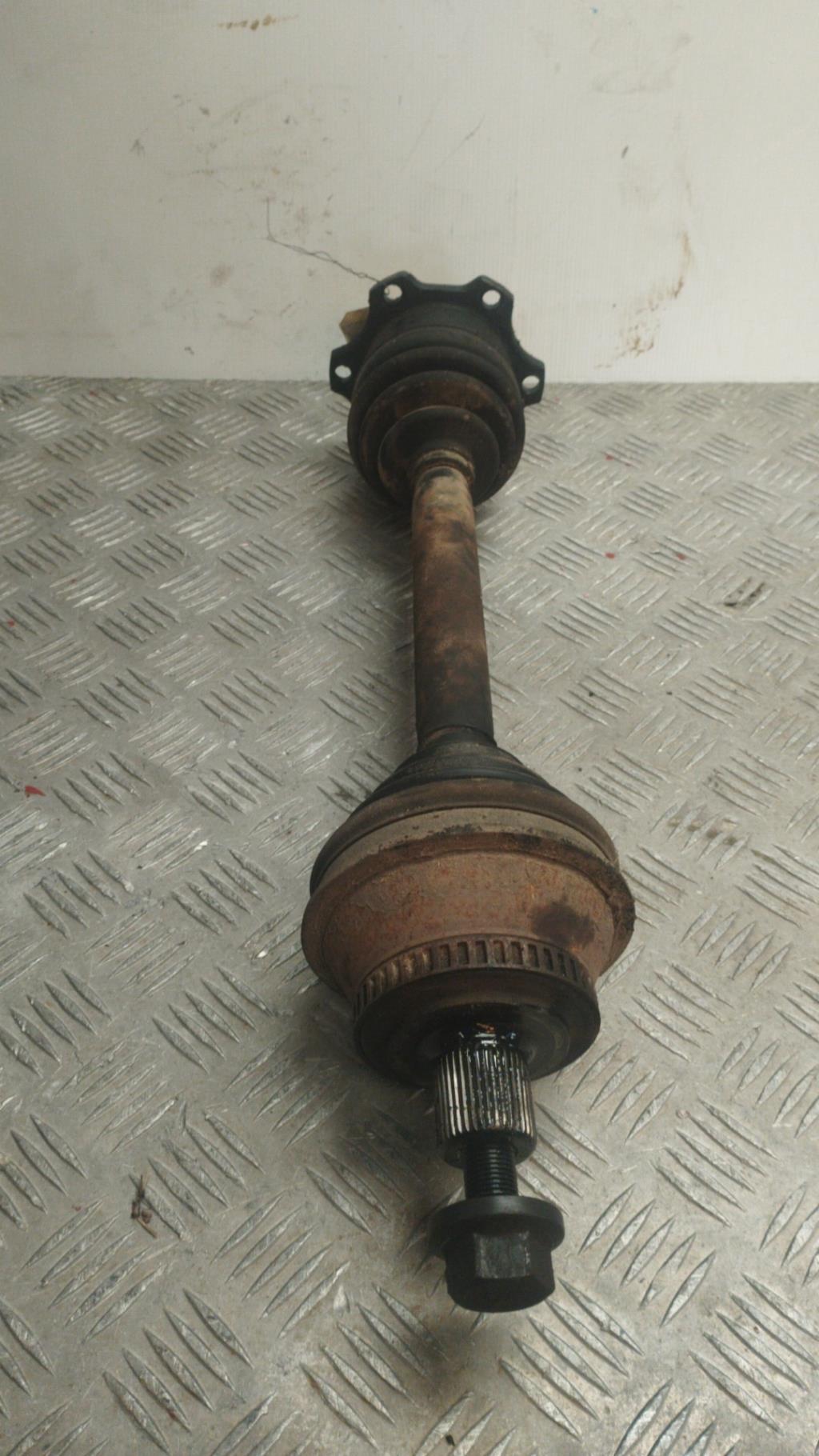 Giunto cardanico albero di trasmissione destro AUDI A4 1 AVANT PHASE 2 BREAK Diésel - 1