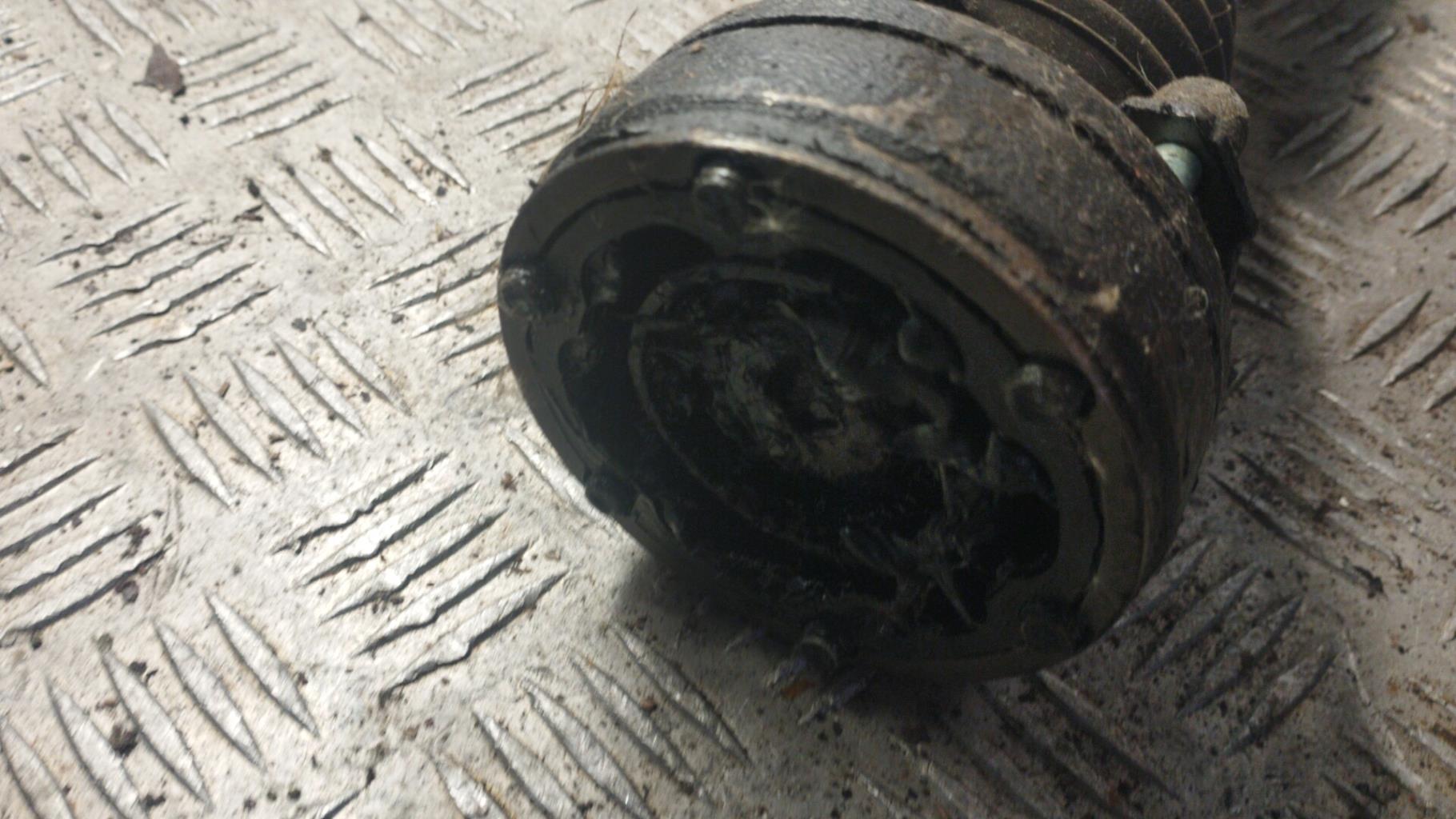 Giunto cardanico albero di trasmissione destro VOLKSWAGEN POLO 3 PHASE 1 Gasolina - 1