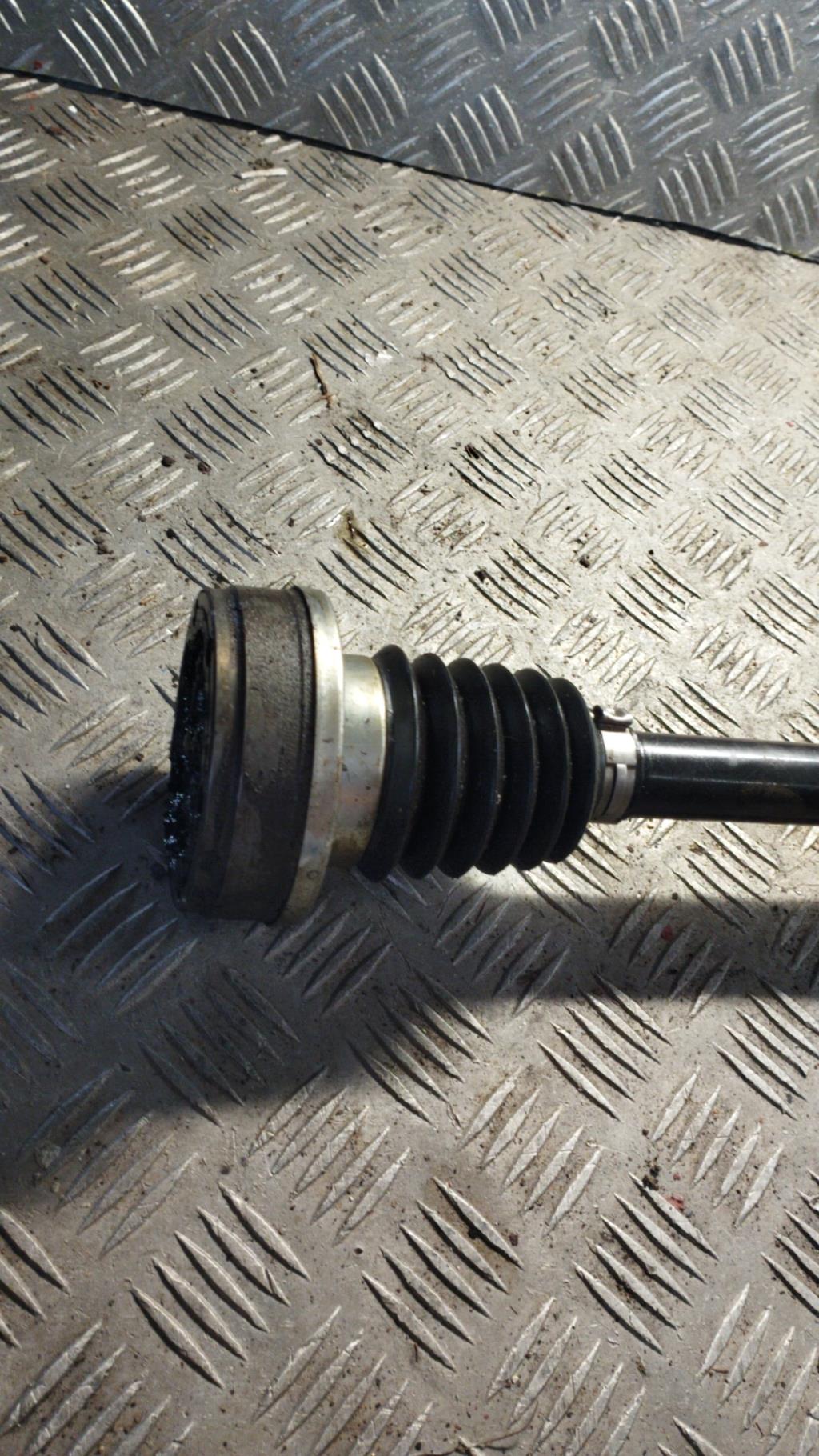 Giunto cardanico albero di trasmissione sinistro VOLKSWAGEN POLO 5 PHASE 1 Gasolina - 1