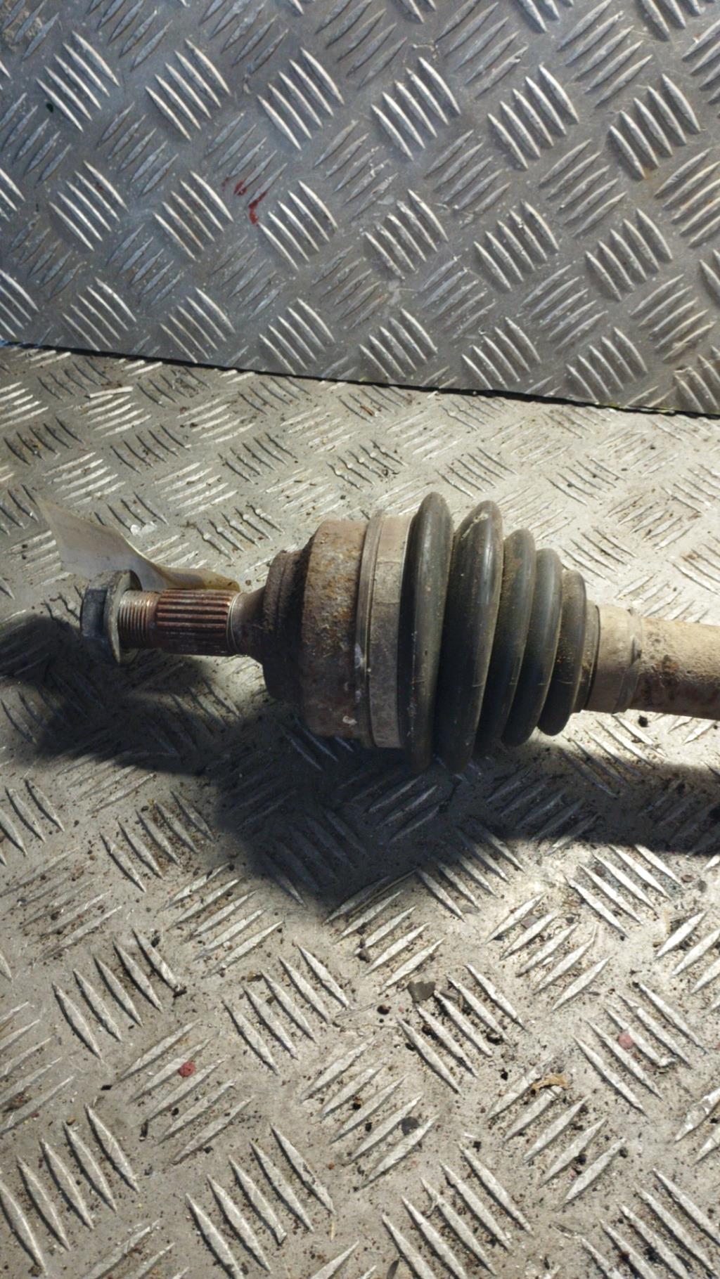 Giunto cardanico albero di trasmissione sinistro CITROEN C4 1 PHASE 1 Diésel - 1