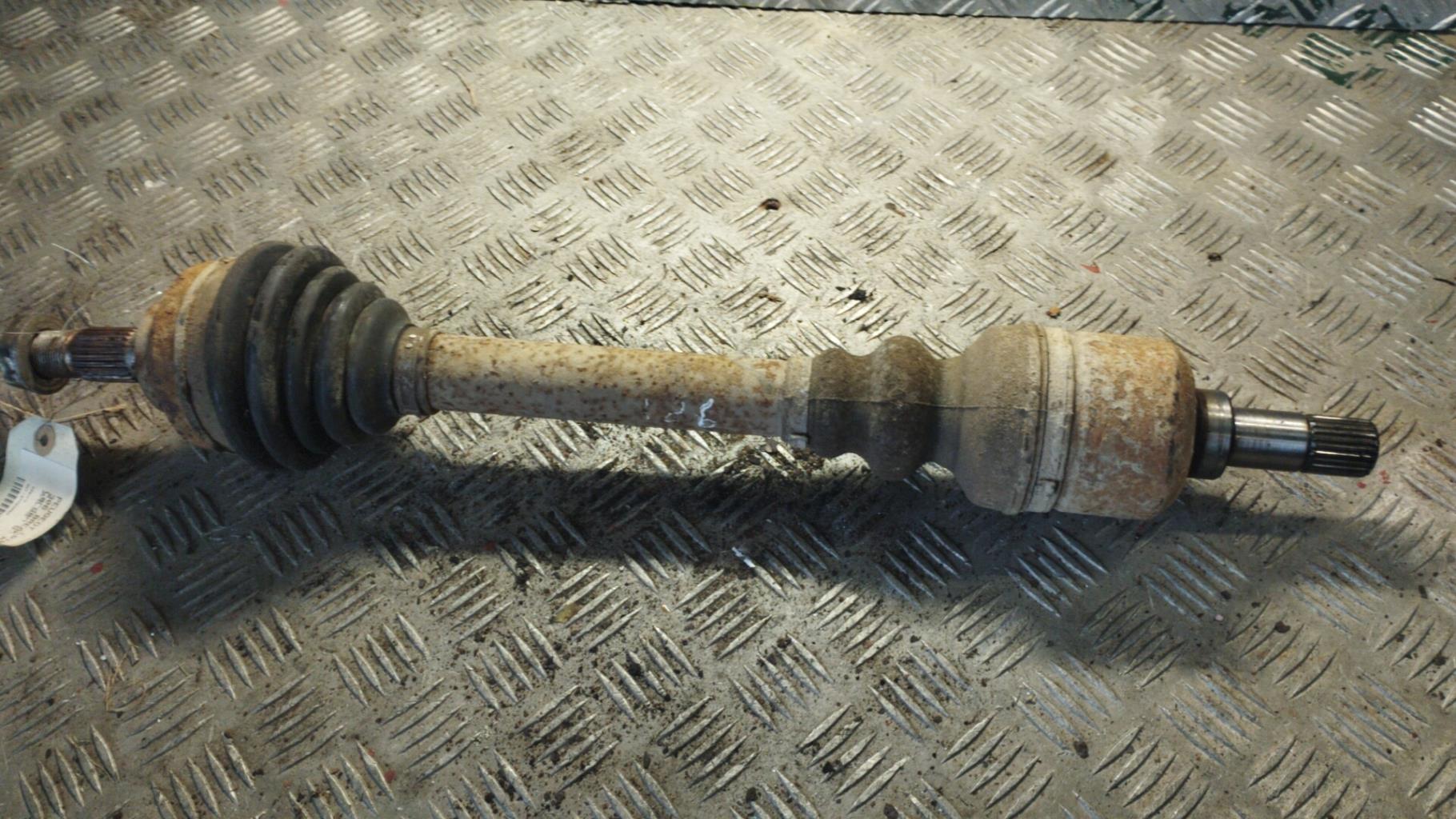 Giunto cardanico albero di trasmissione sinistro PEUGEOT 306 BREAK Diésel - 1