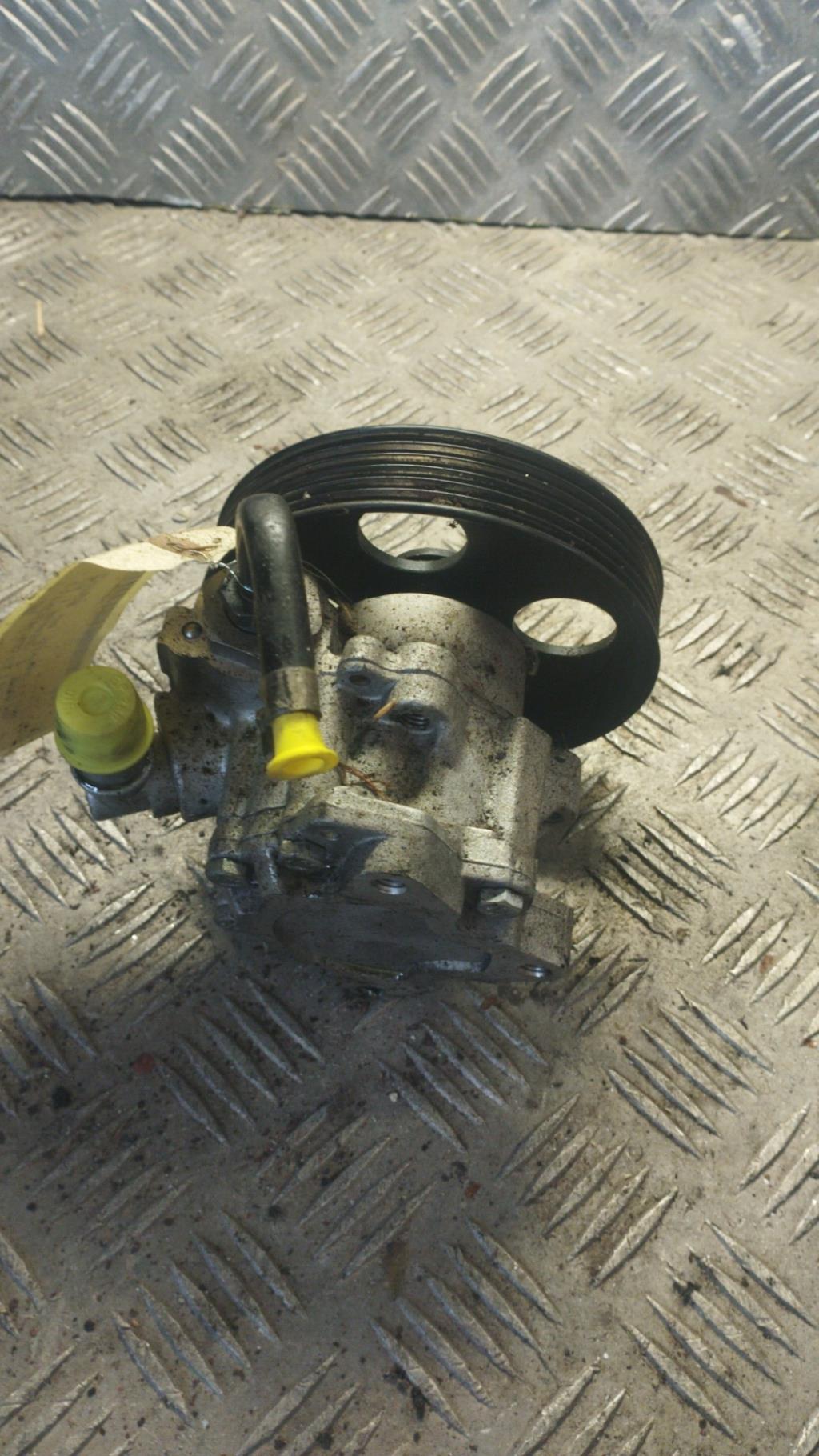 Pompe de direction CITROEN C5 1 PHASE 1 BREAK Diesel - 1
