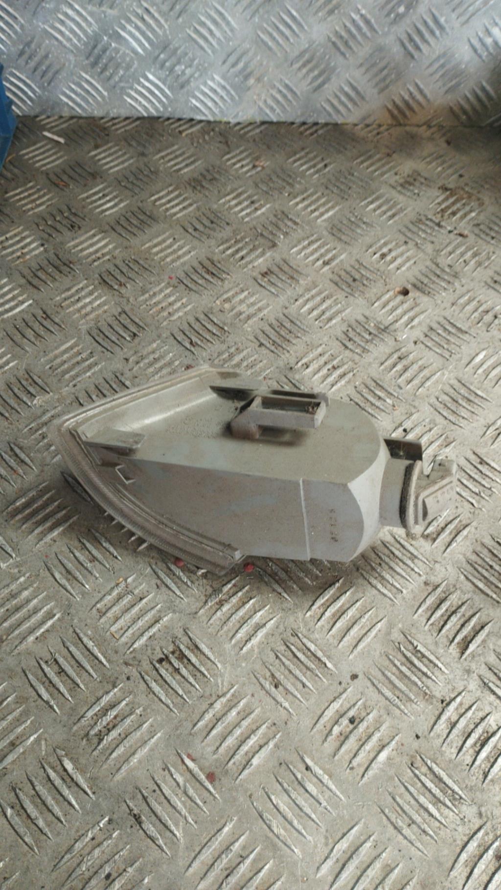 Ripetitore lampeggiante anteriore destro (Luci) CITROEN XANTIA PHASE 1 BREAK Diésel - 1
