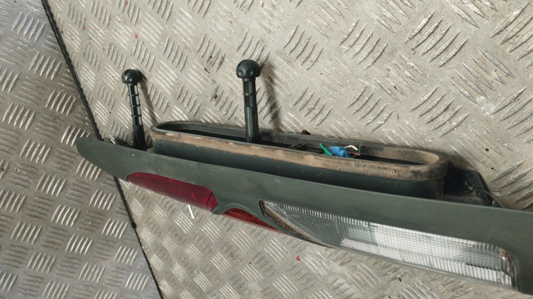 Fanale posteriore principale destro (luci) RENAULT KANGOO 1 PHASE 1 Diésel - 1