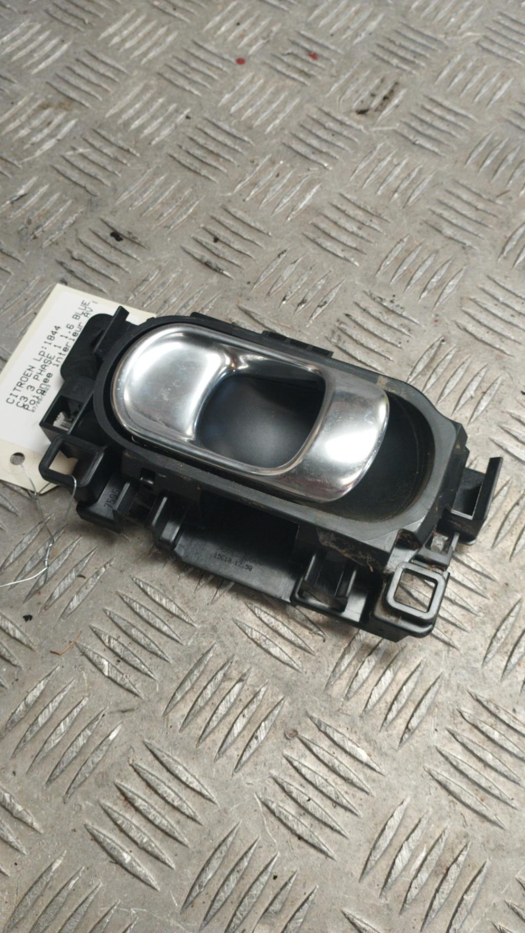 Maniglia interna anteriore sinistra CITROEN C3 3 PHASE 1 Diésel - 1