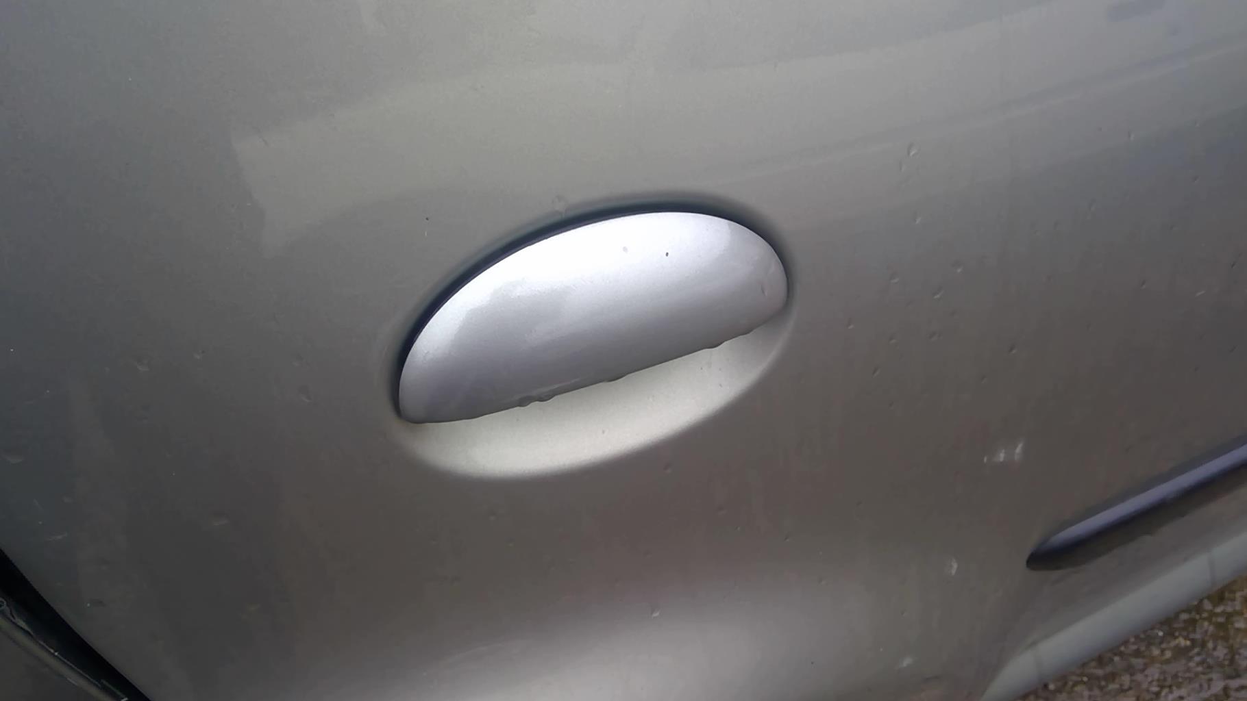 Maniglia portiera posteriore destra CITROEN C1 1 PHASE 1 Diésel - 1