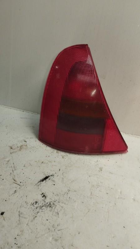 Fanale posteriore principale sinistro (luci) RENAULT CLIO 2 PHASE 1 Gasolina - 1